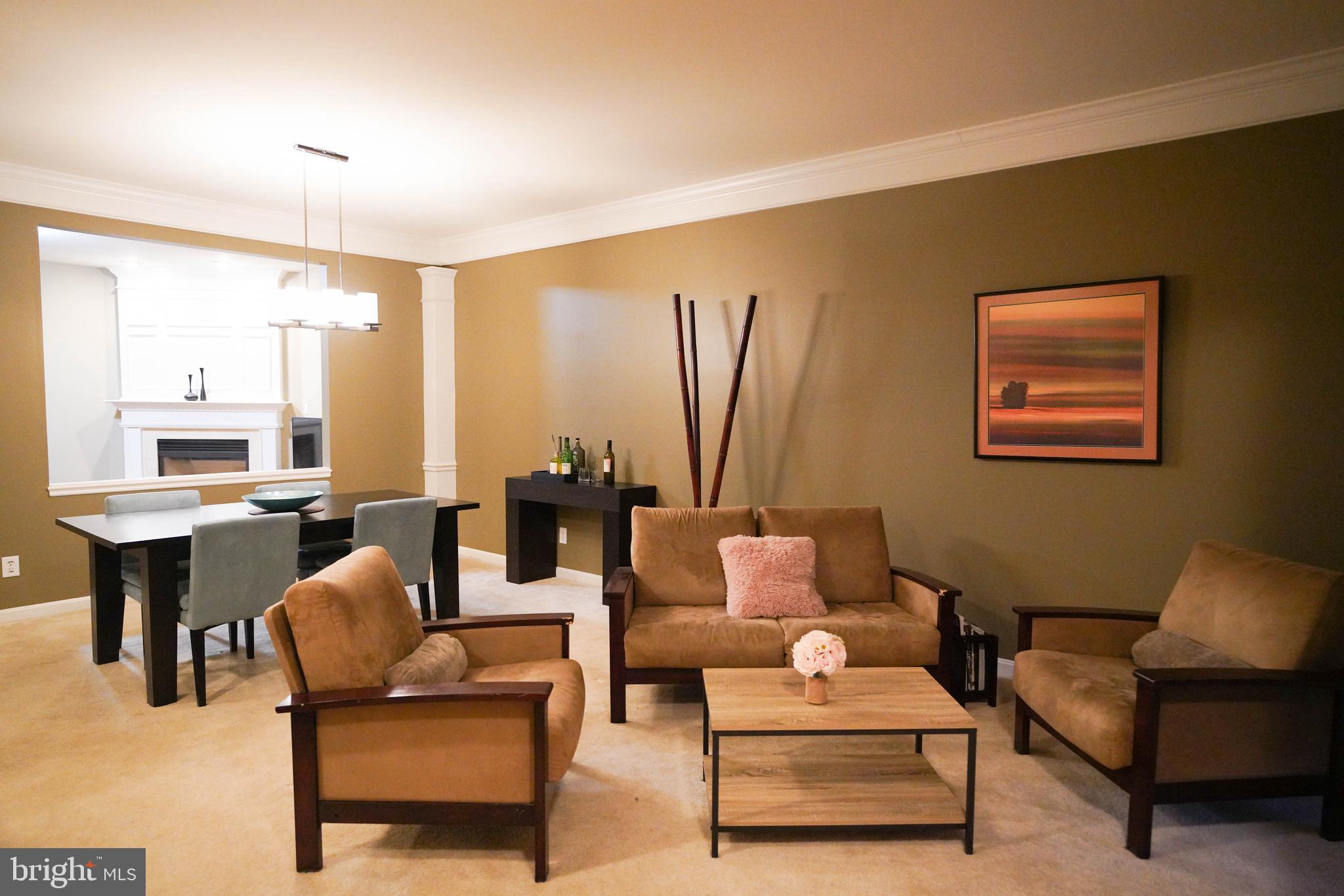 WINDSOR RIDGE - Residential Lease