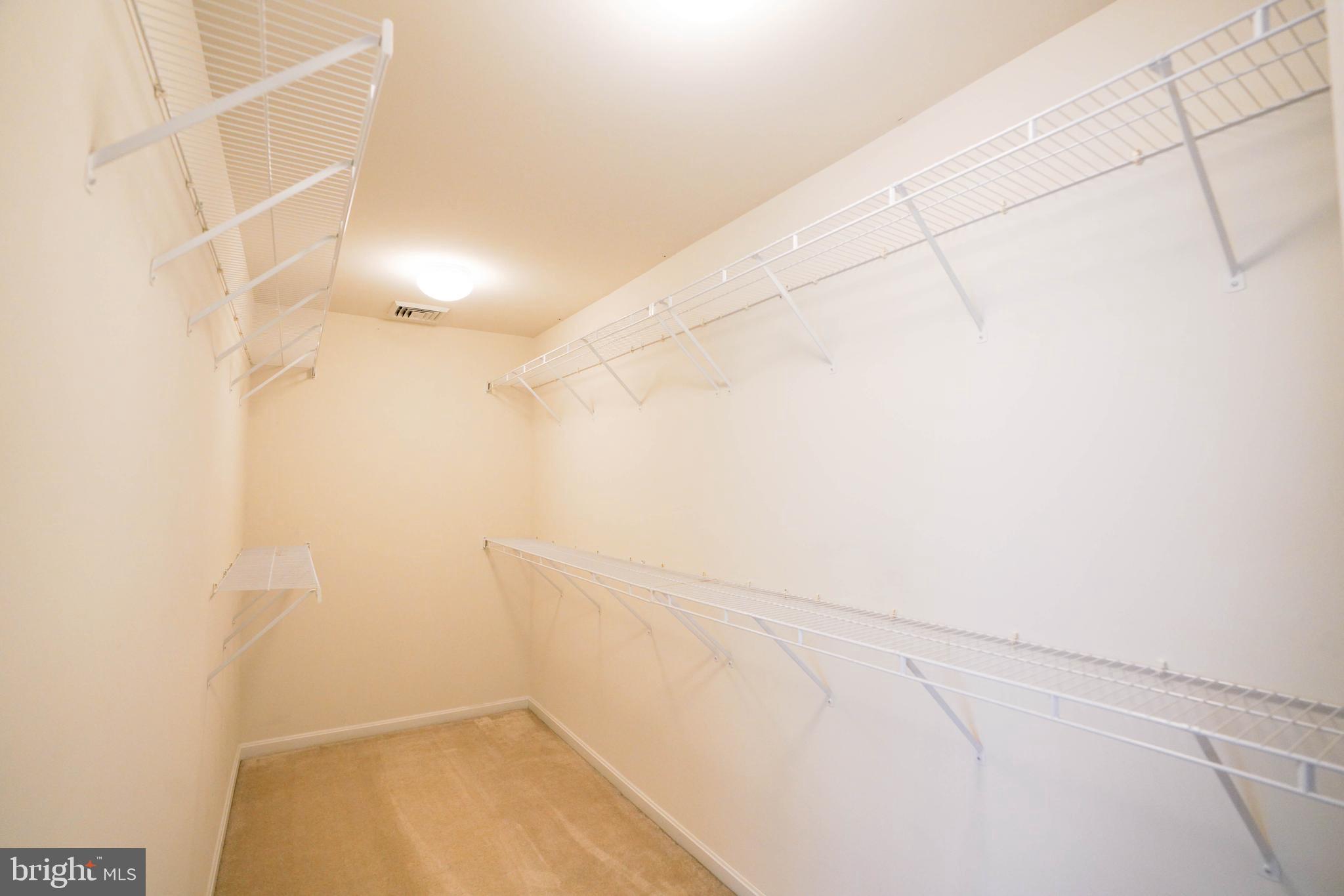 WINDSOR RIDGE - Residential Lease