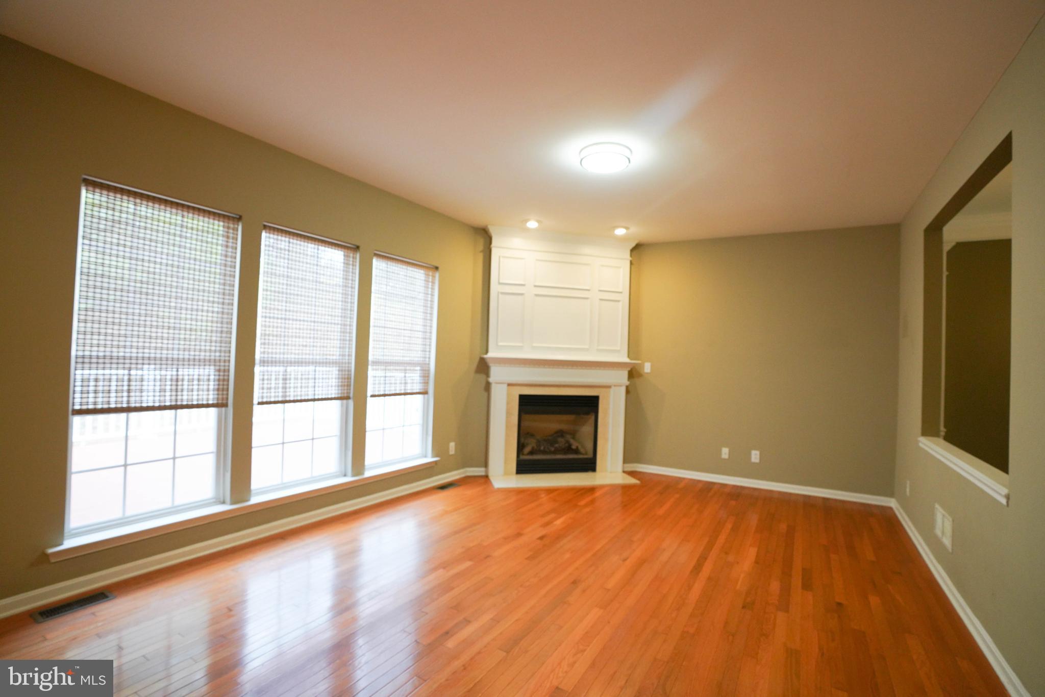 WINDSOR RIDGE - Residential Lease