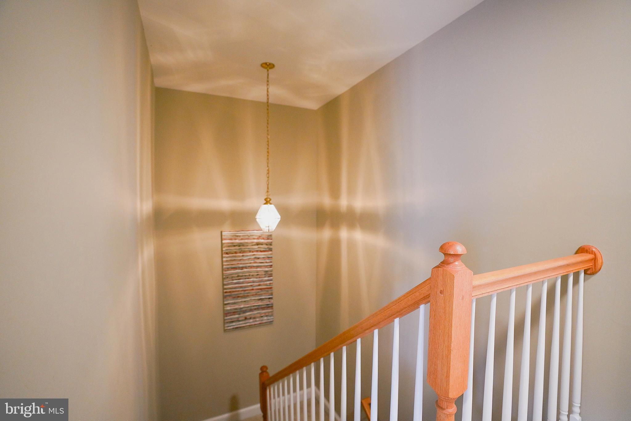 WINDSOR RIDGE - Residential Lease