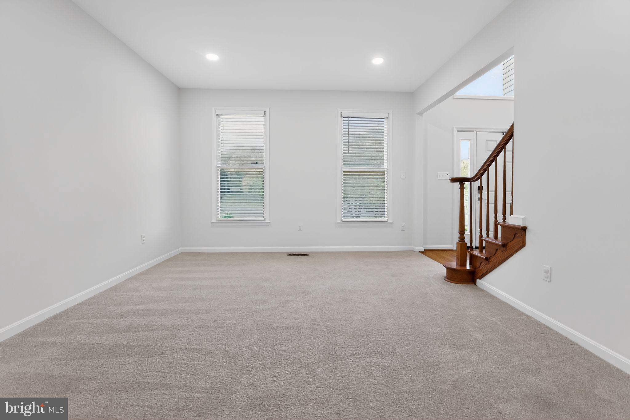 VILLAGE GREEN ESTATES - Residential