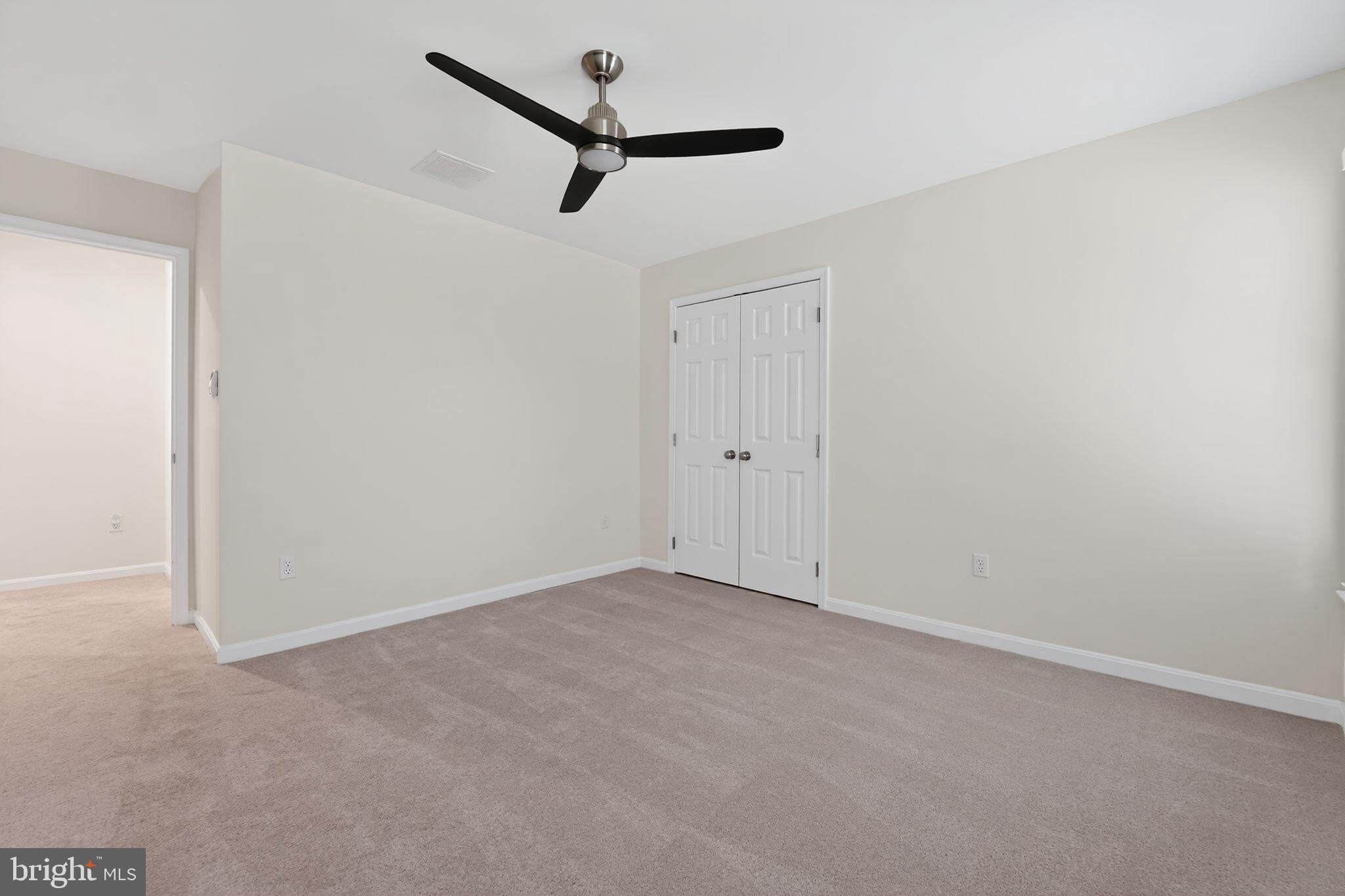 VILLAGE GREEN ESTATES - Residential