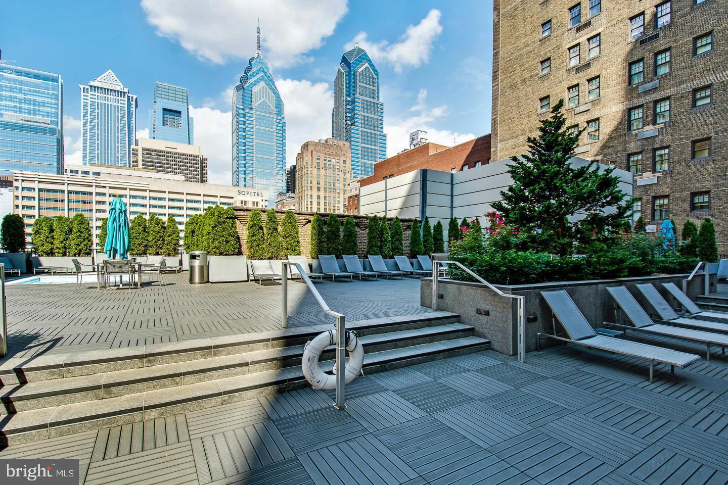 RITTENHOUSE SQUARE - Residential