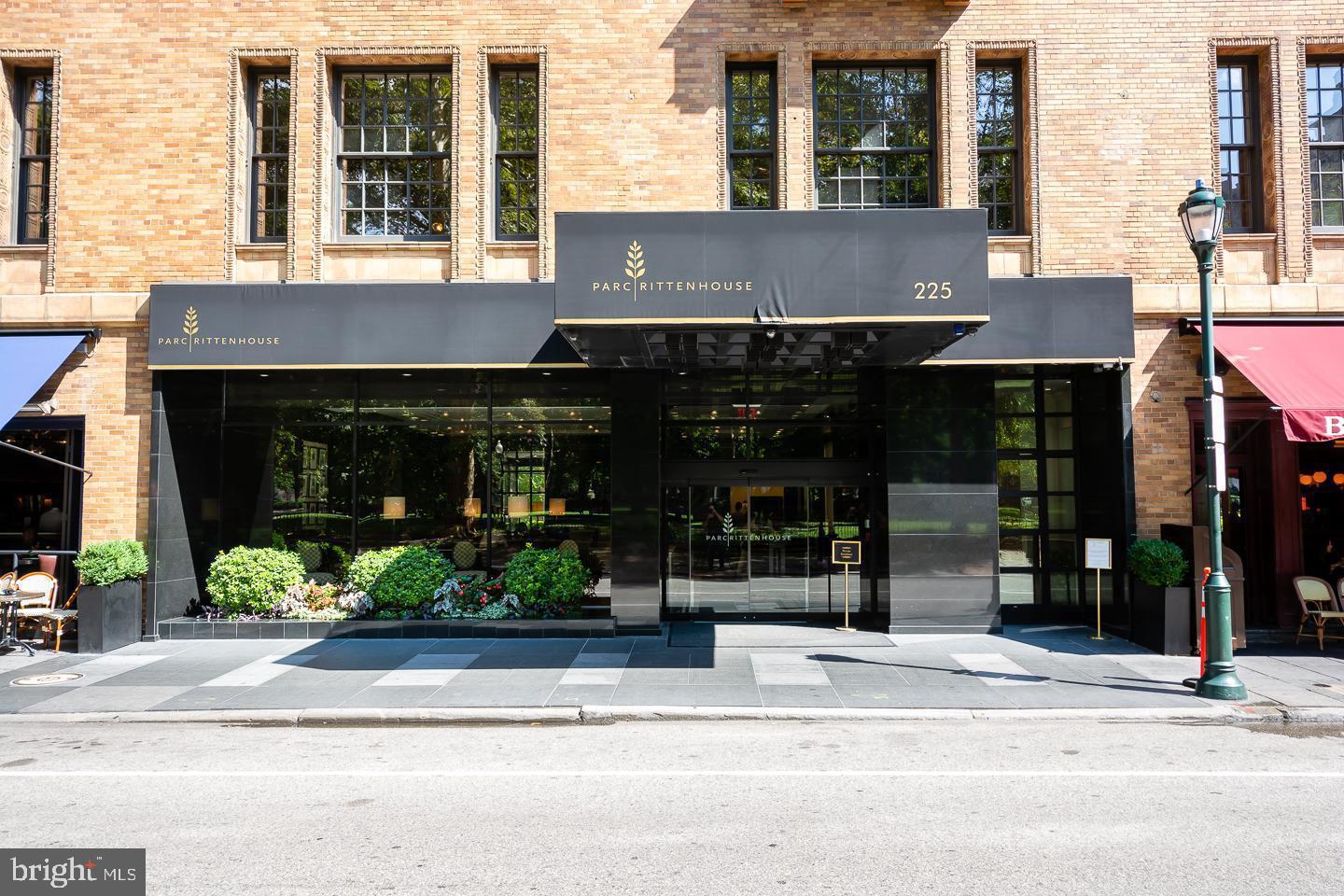 RITTENHOUSE SQUARE - Residential