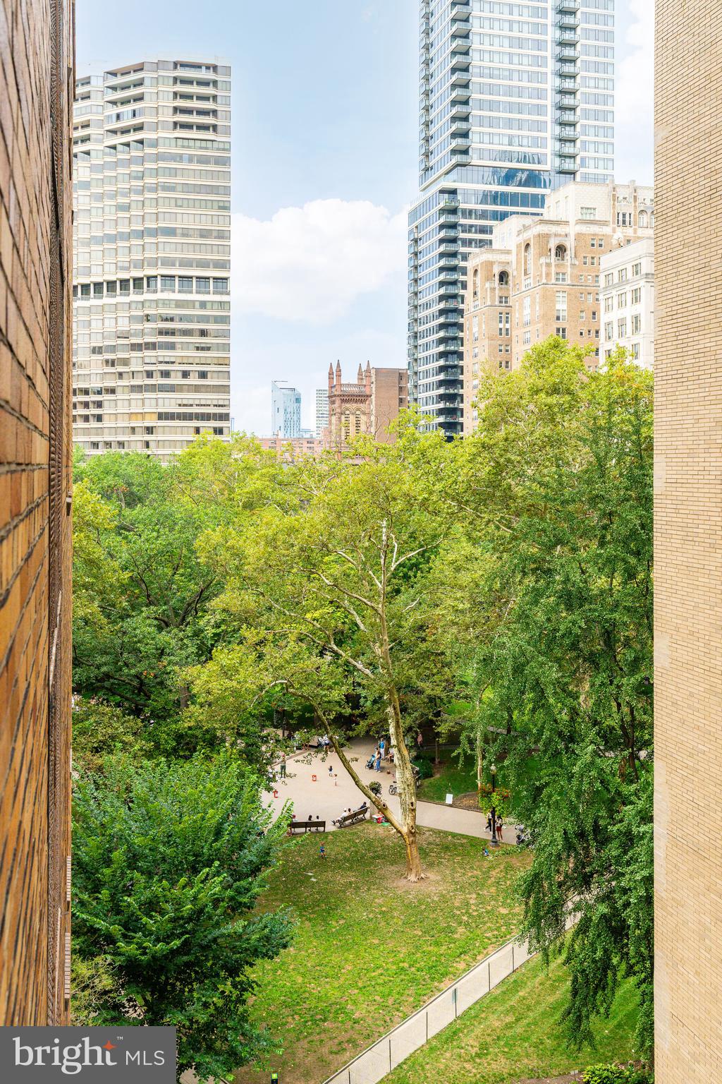 RITTENHOUSE SQUARE - Residential