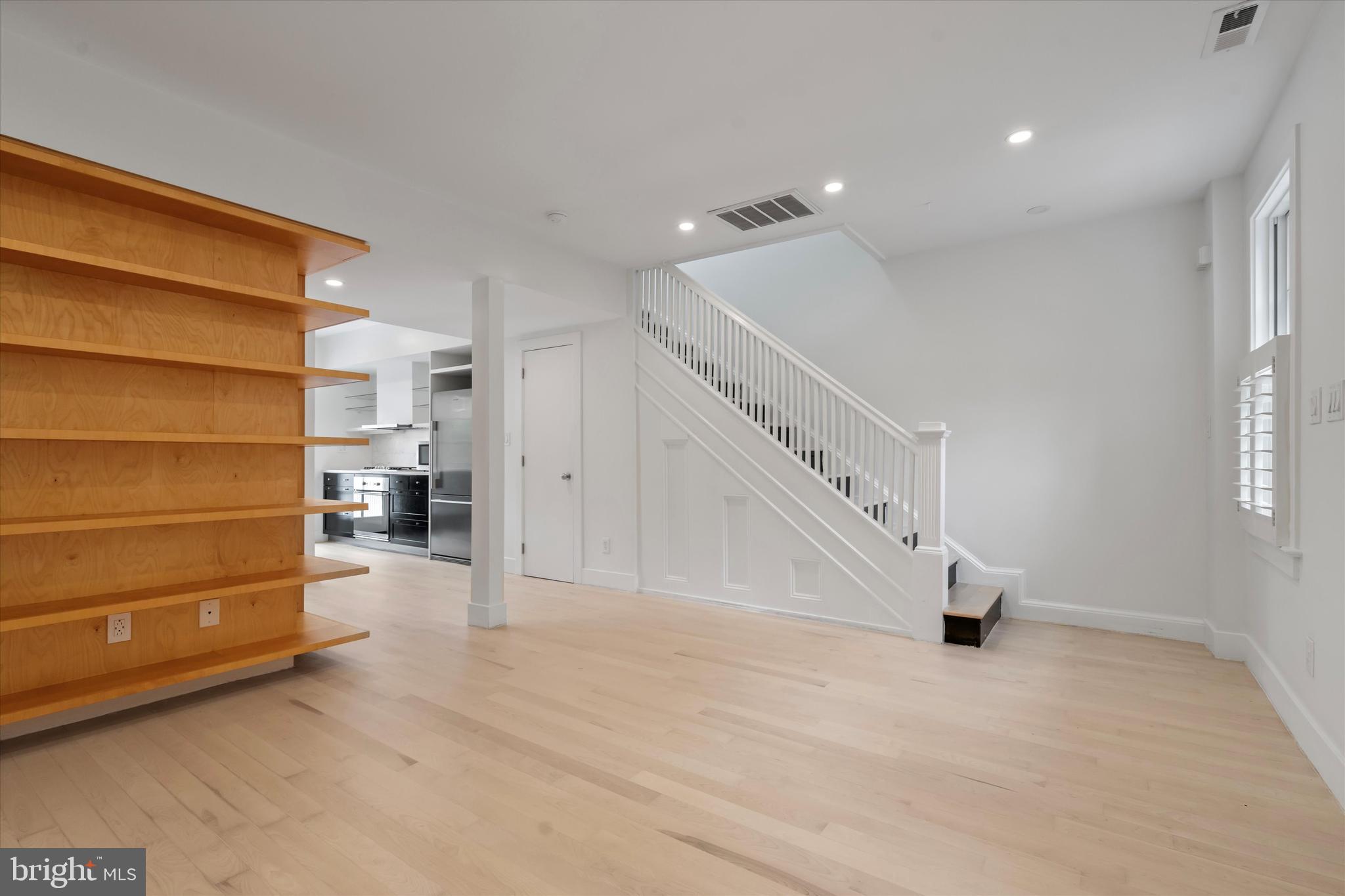 GEORGETOWN - Residential Lease