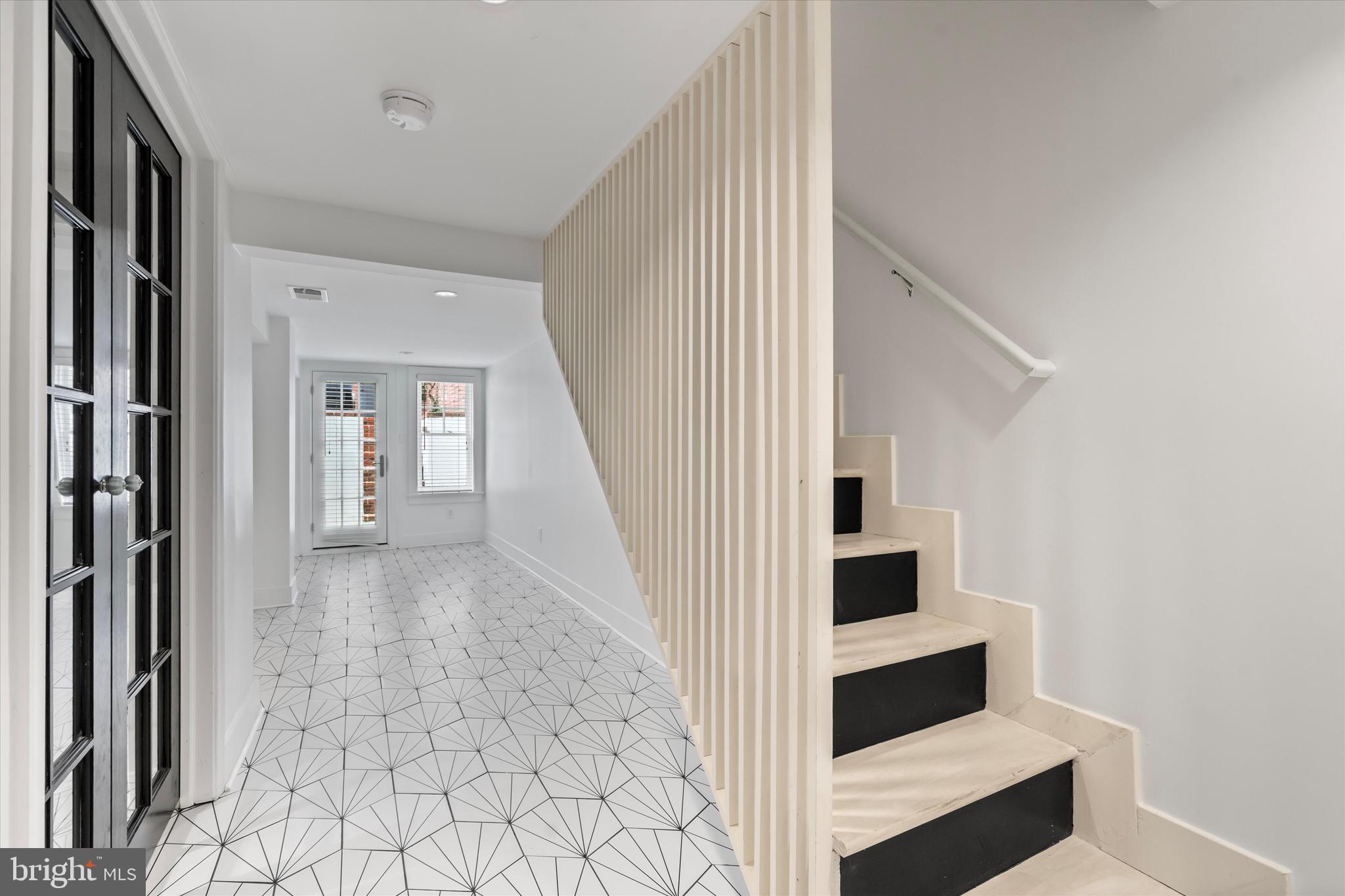 GEORGETOWN - Residential Lease