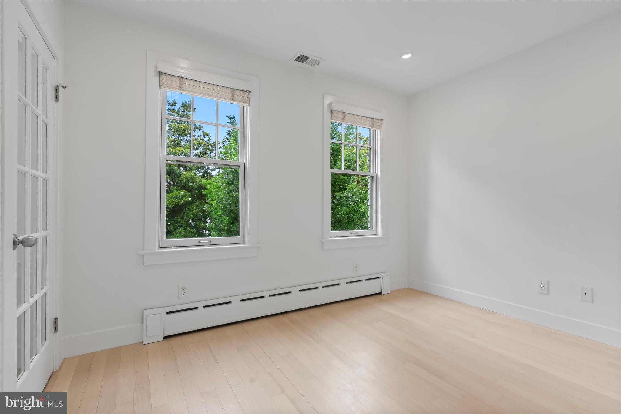 GEORGETOWN - Residential Lease