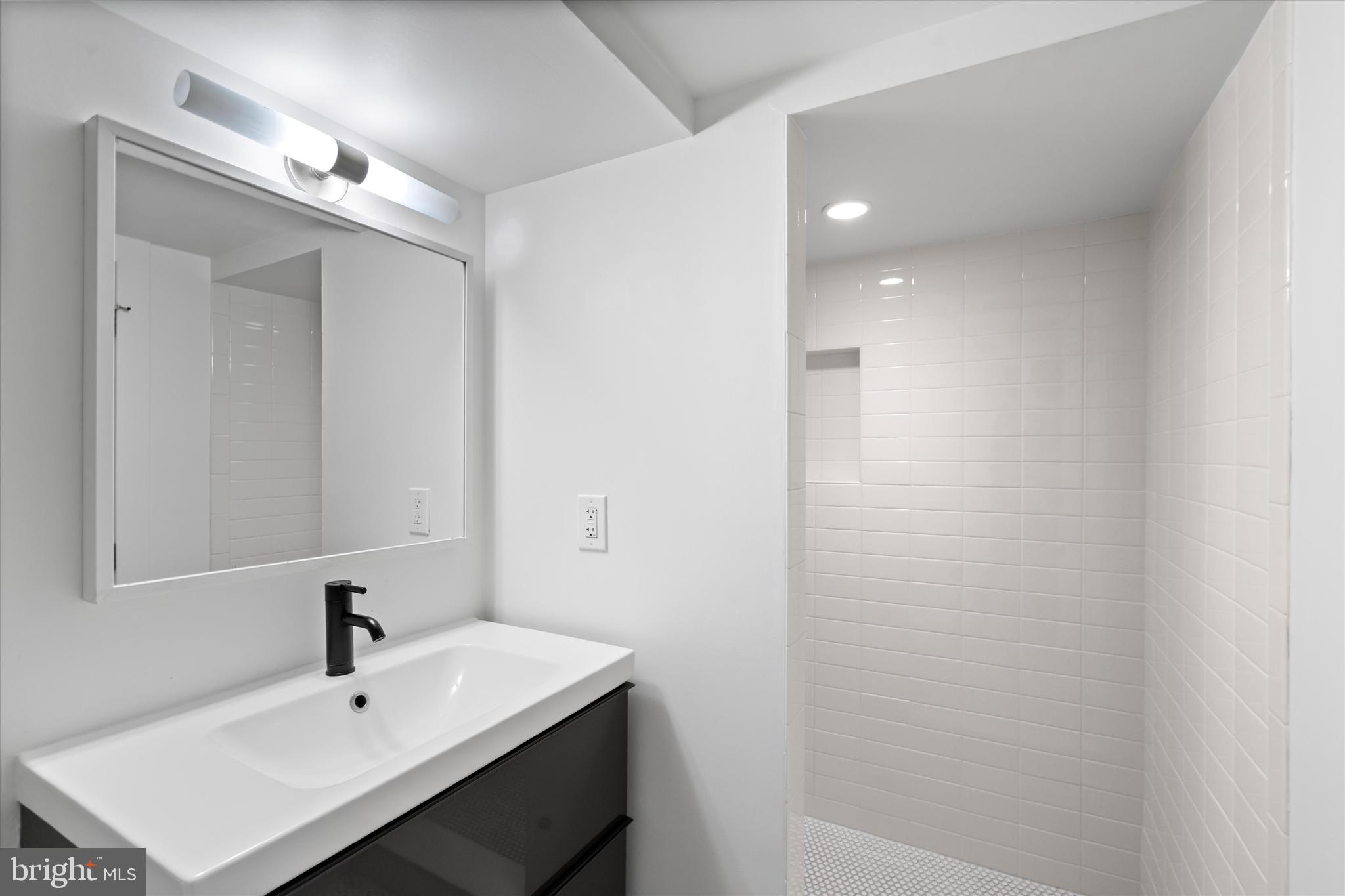 GEORGETOWN - Residential Lease