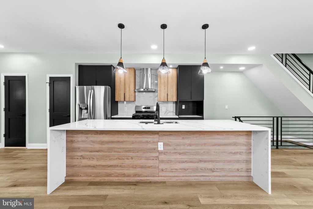 Photo of 914 W Duncannon Avenue, PHILADELPHIA, PA 19141 (MLS # PAPH2524370)