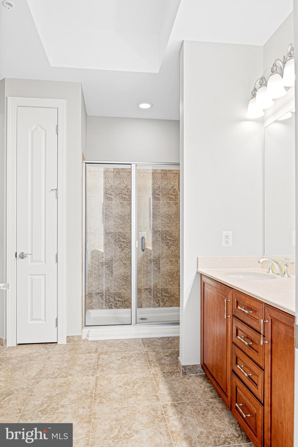 LORETTA HEIGHTS - Residential