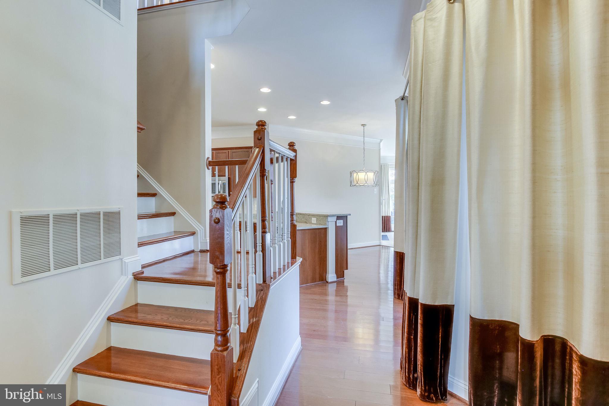 BRAMBLETON - Residential