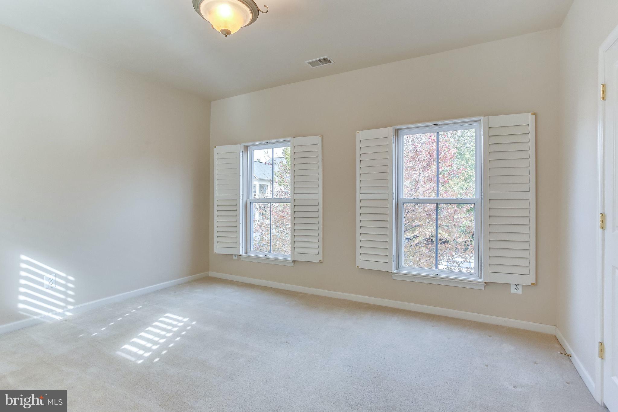 BRAMBLETON - Residential