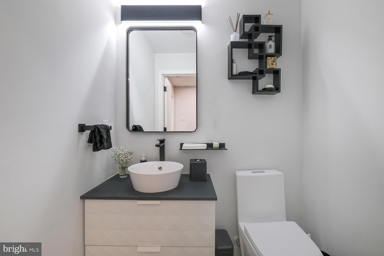 LUXMANOR - Residential