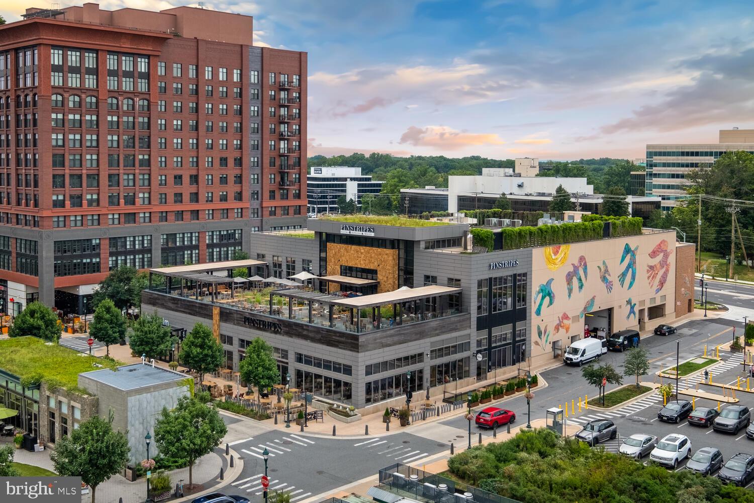 LUXMANOR - Residential