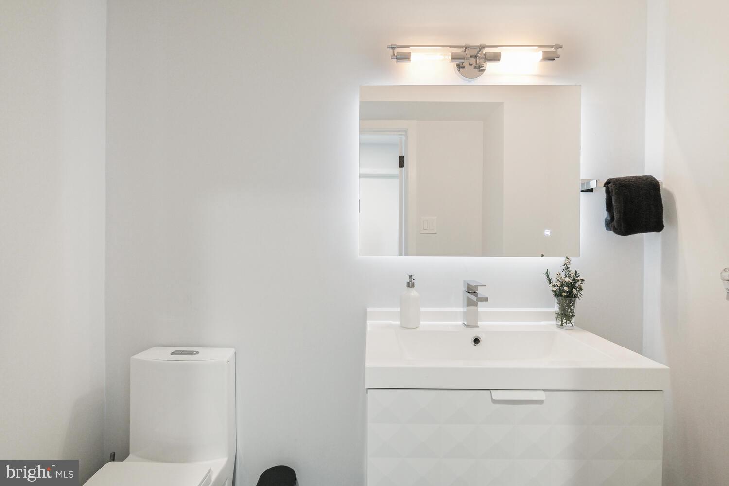 LUXMANOR - Residential