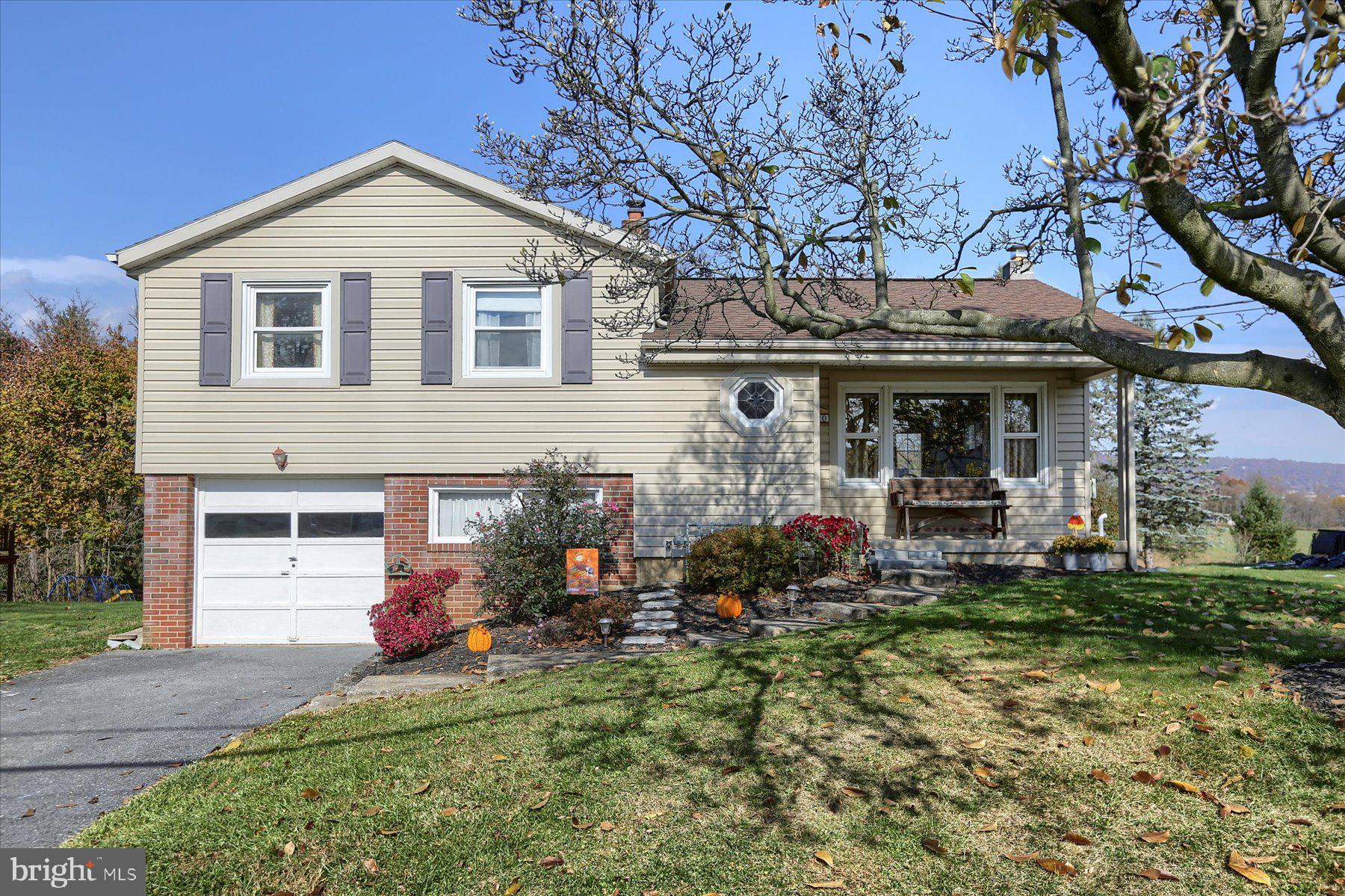 PENN HEIGHTS - Residential