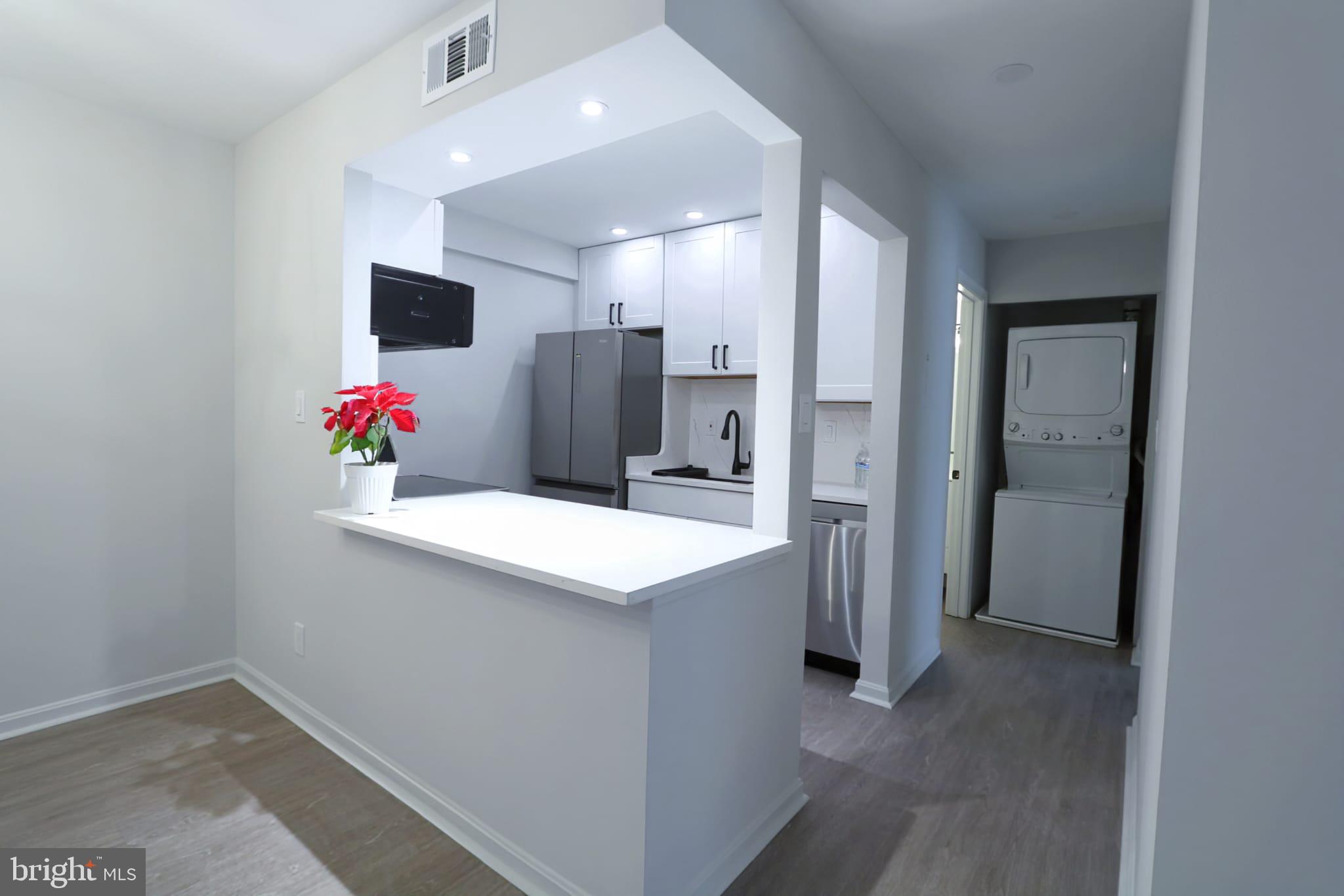 BURKE COVE - Residential Lease