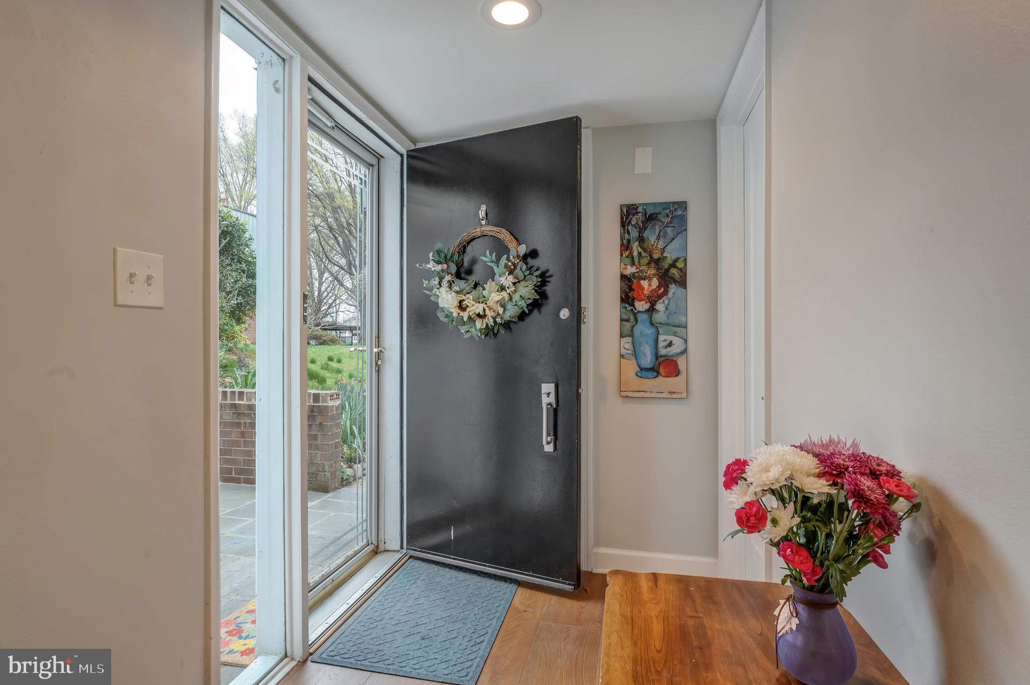 RESTON - Residential