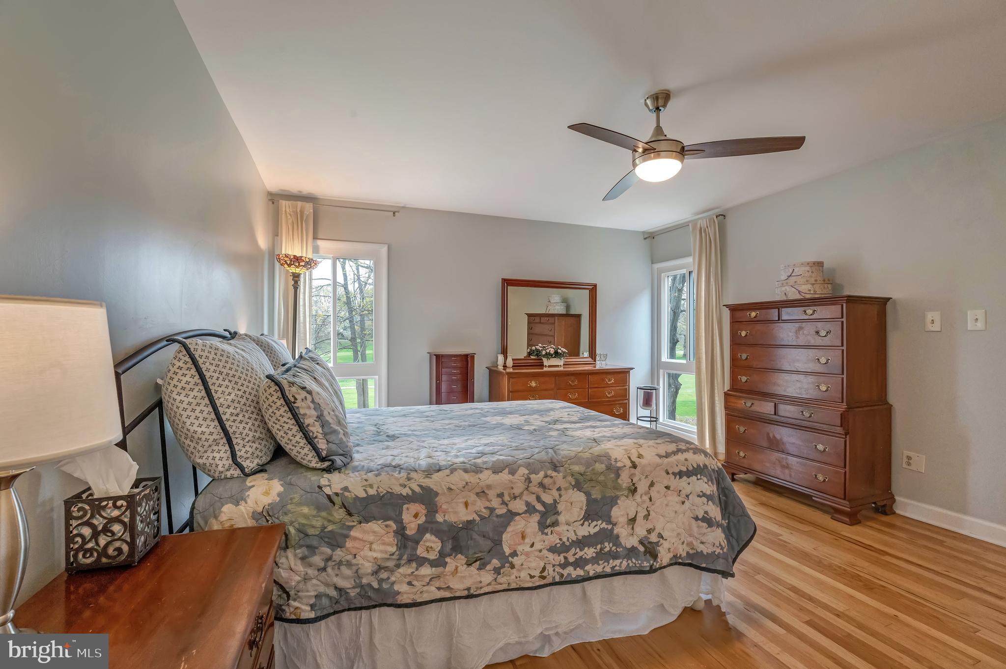 RESTON - Residential