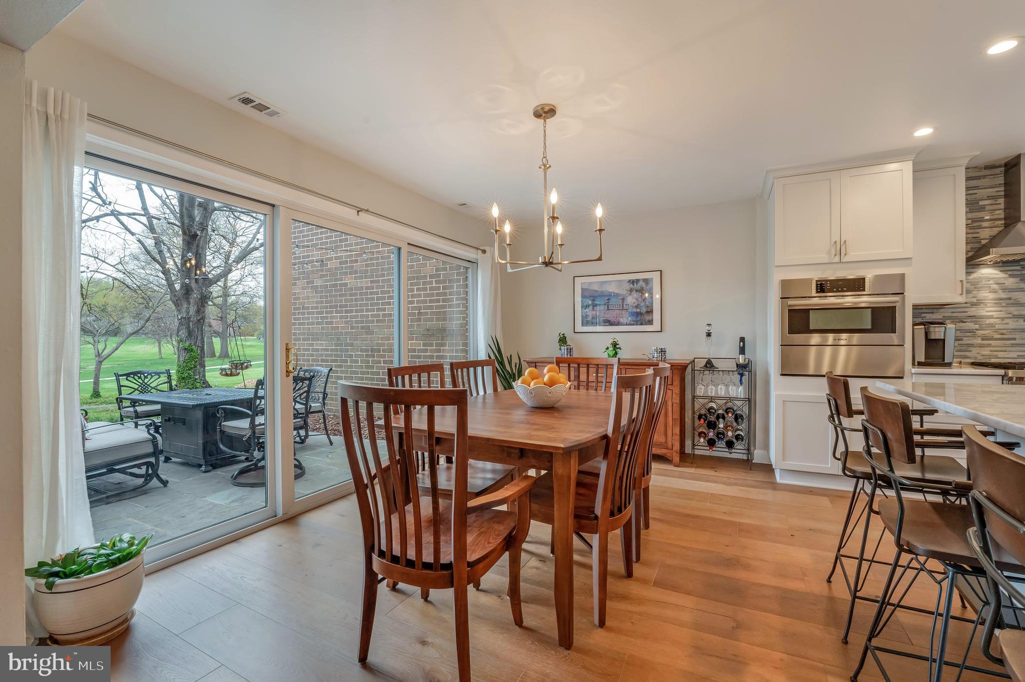 RESTON - Residential