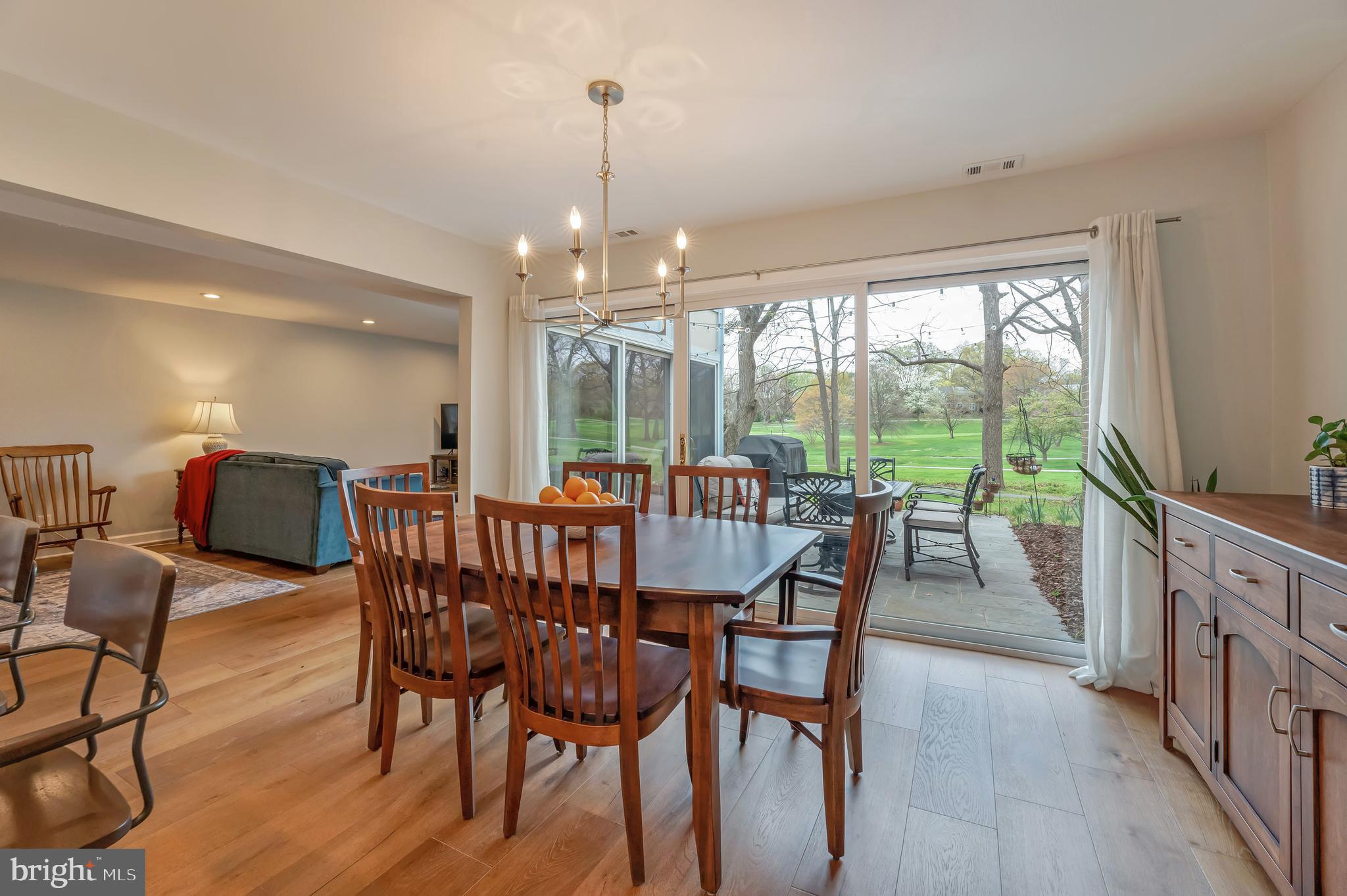 RESTON - Residential