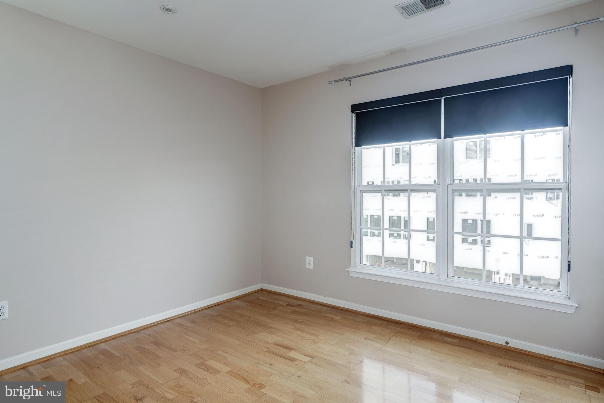 CAMERON STATION - Residential Lease