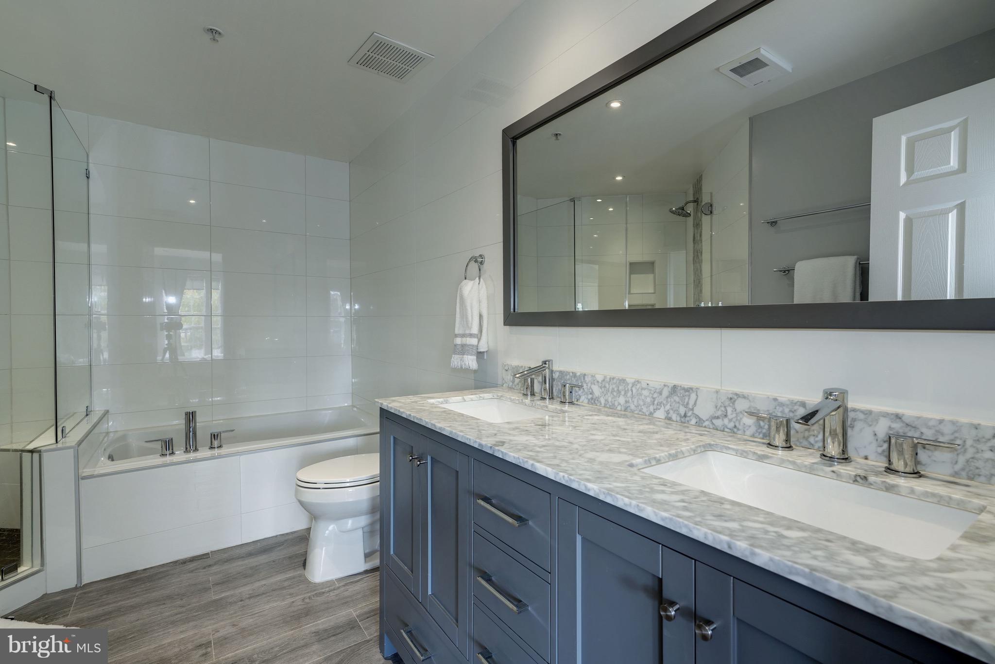 CAMERON STATION - Residential Lease