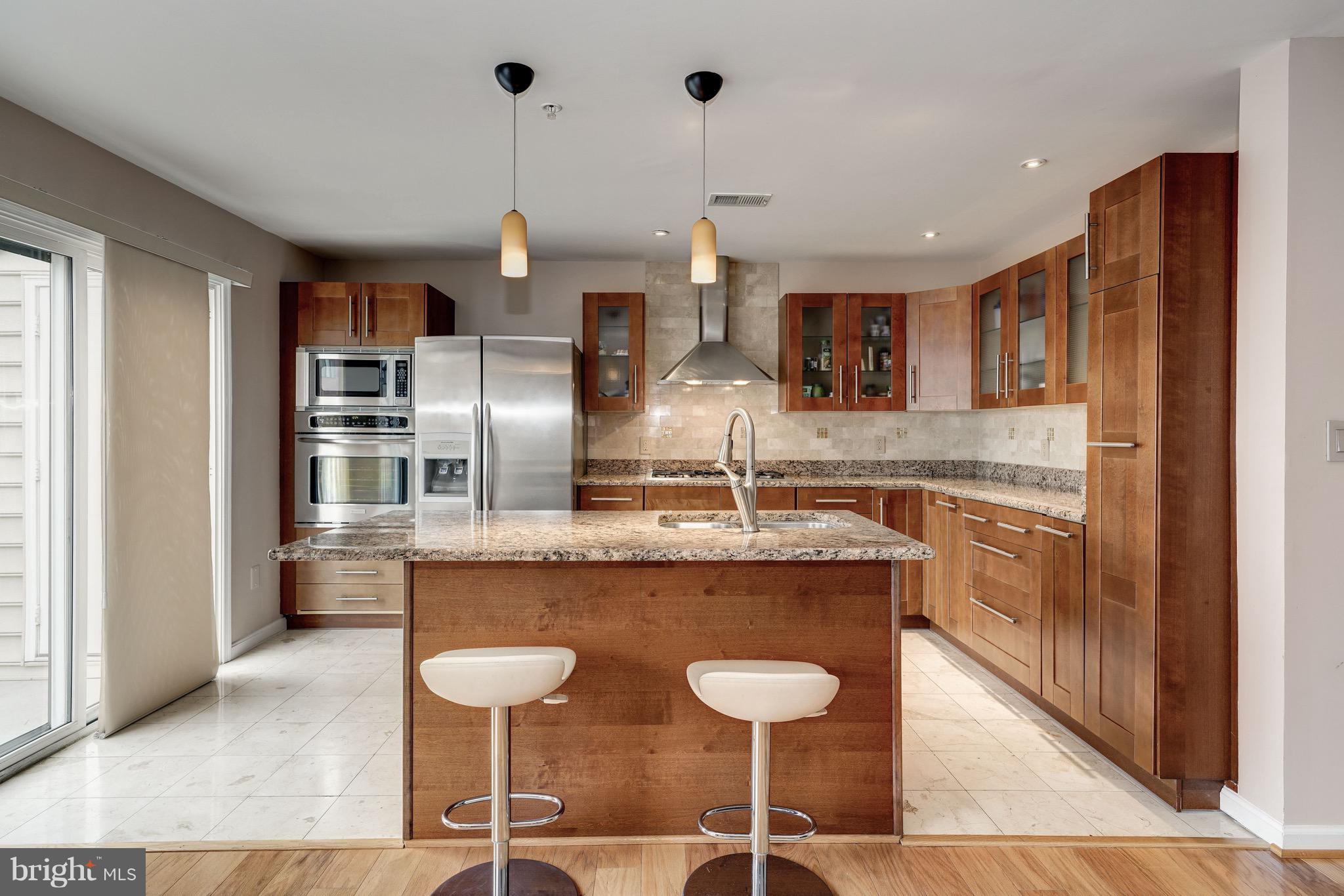 CAMERON STATION - Residential Lease