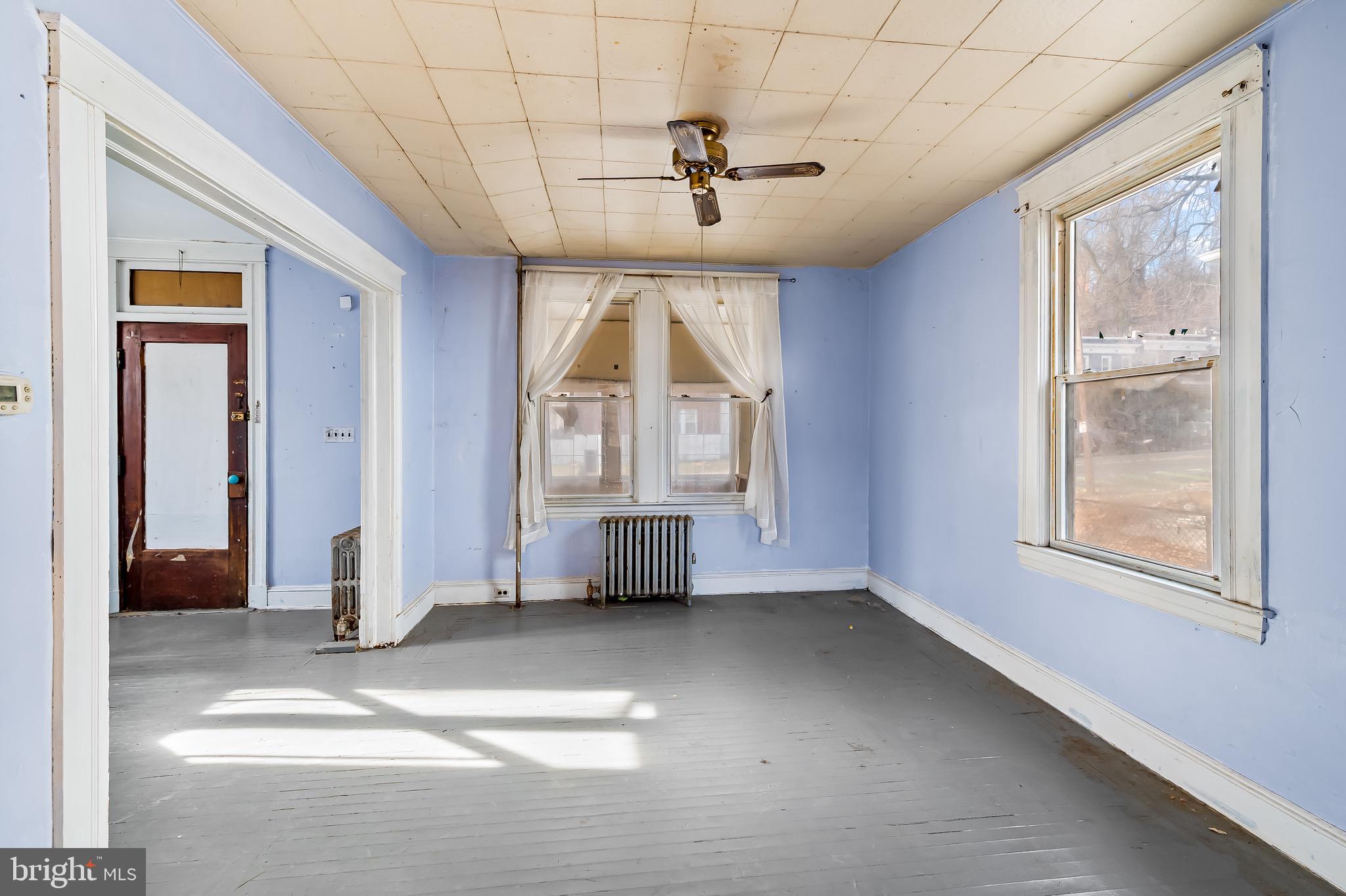 3503 GREENSPRING AVENUE