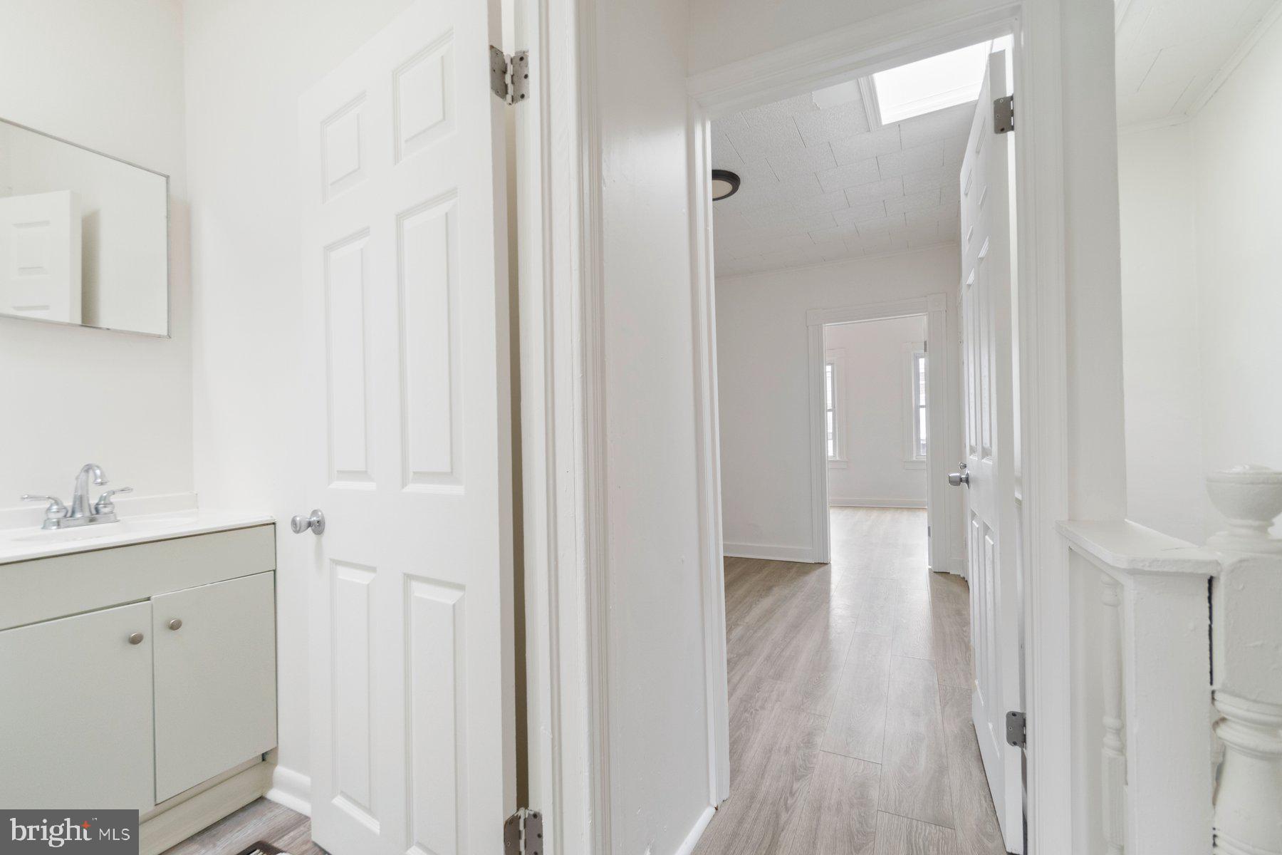 ELWOOD PARK - Residential