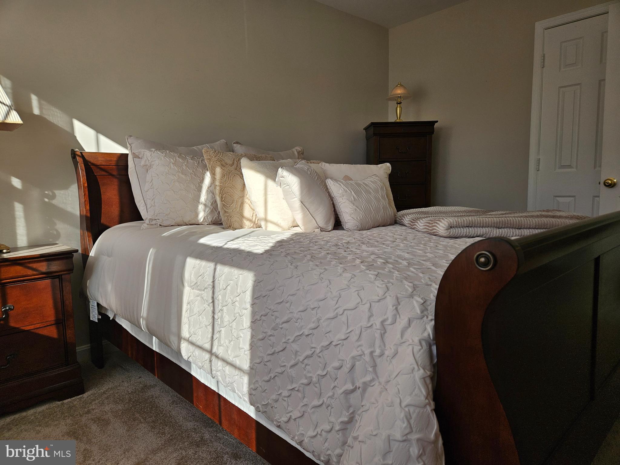 EAST HAMPTON - Residential