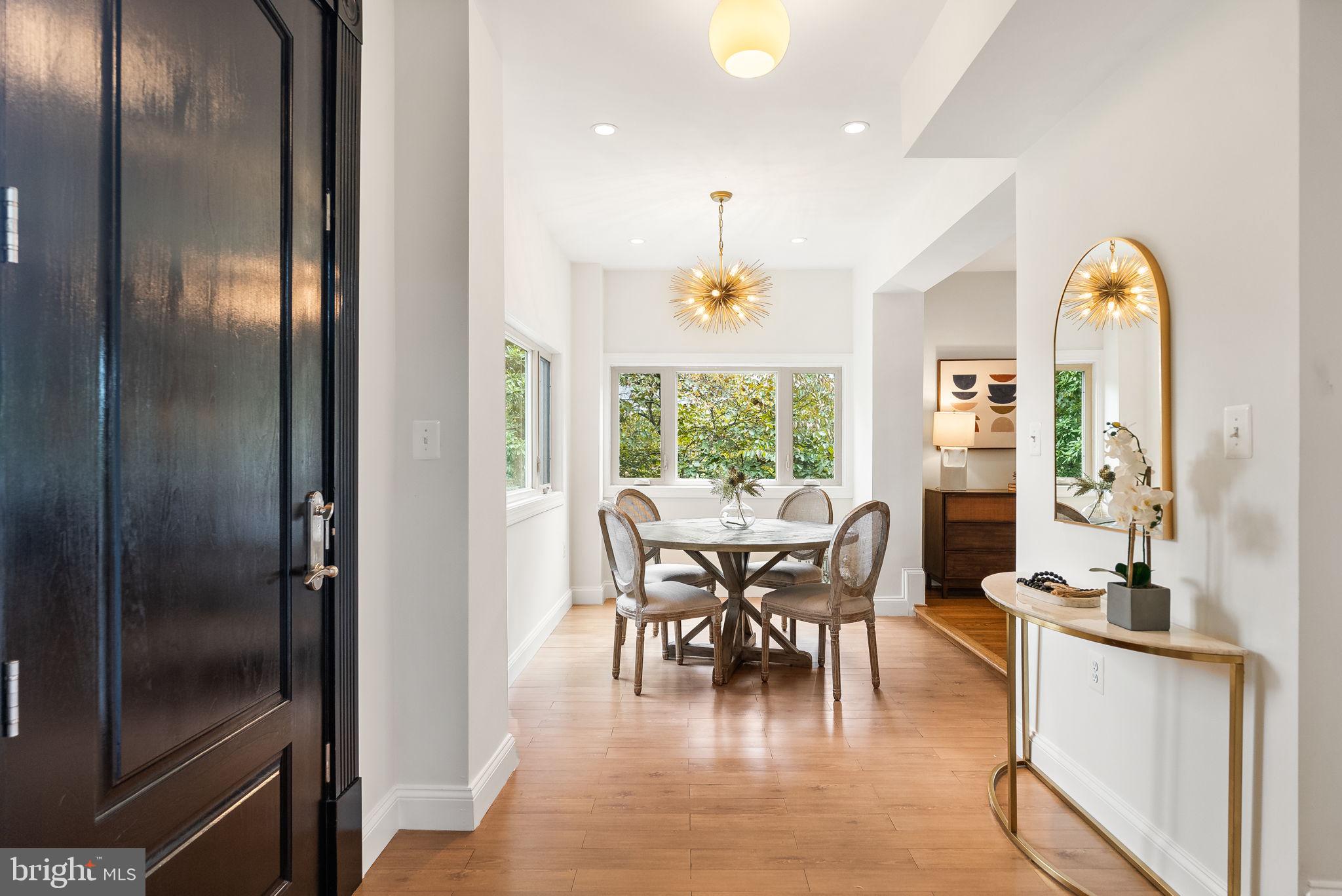 CRESTVIEW - Residential