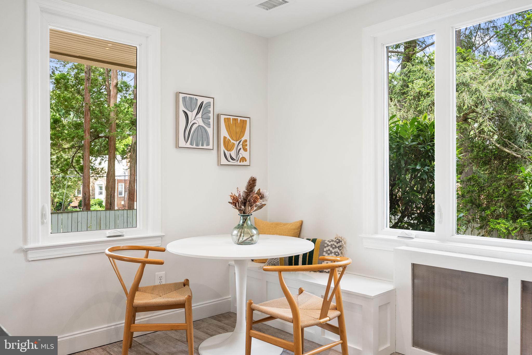 CRESTVIEW - Residential