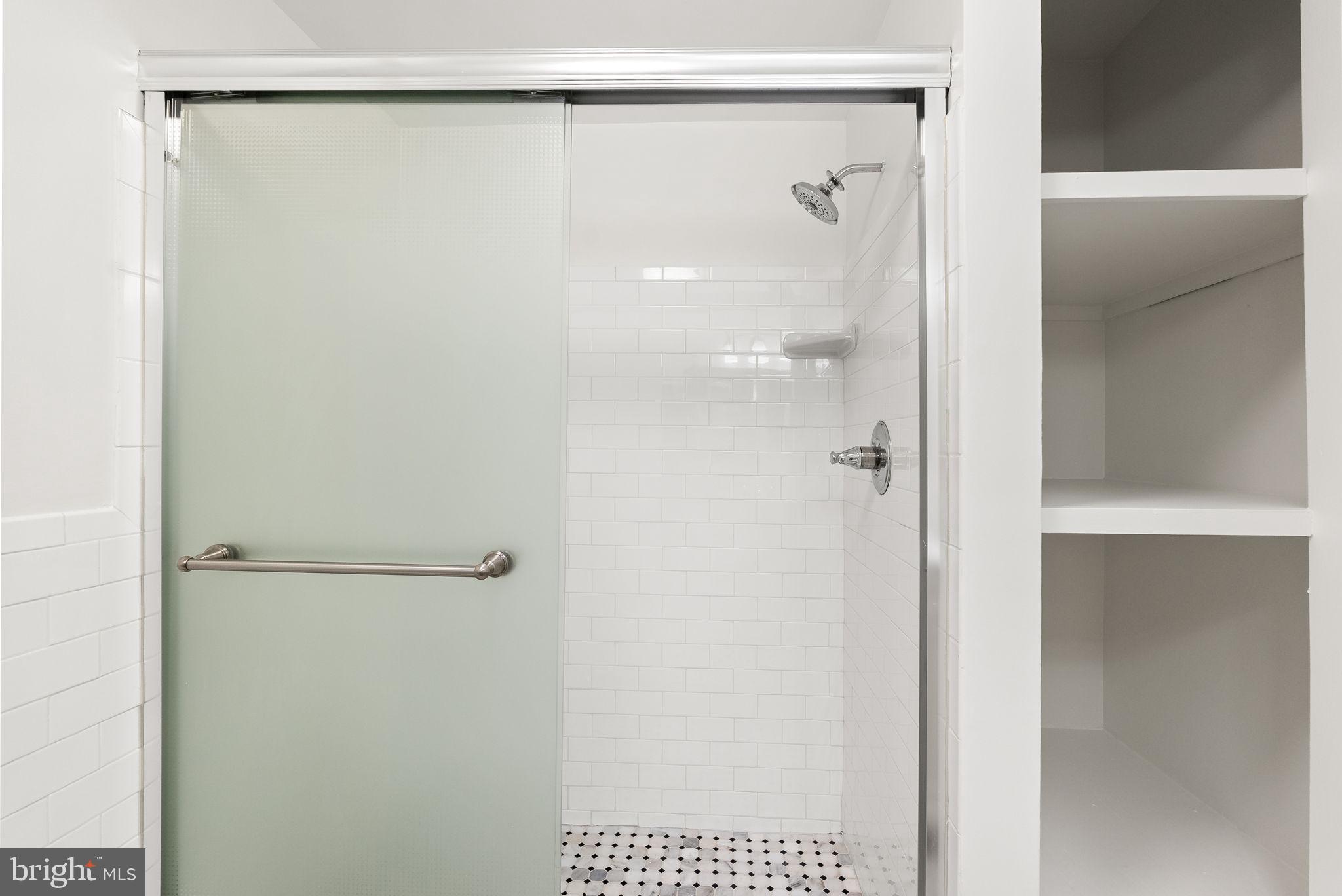 CRESTVIEW - Residential