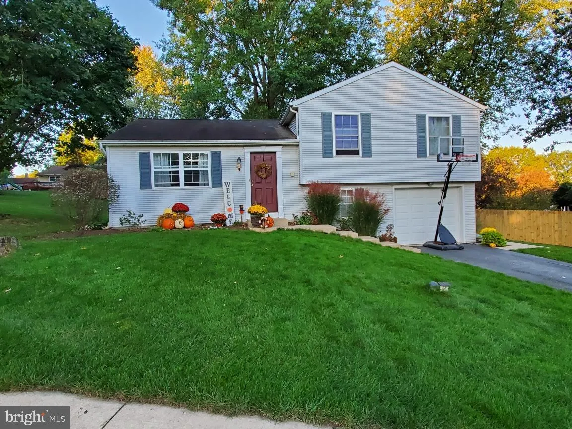 208 Aspen Lane, Lititz, PA 17543