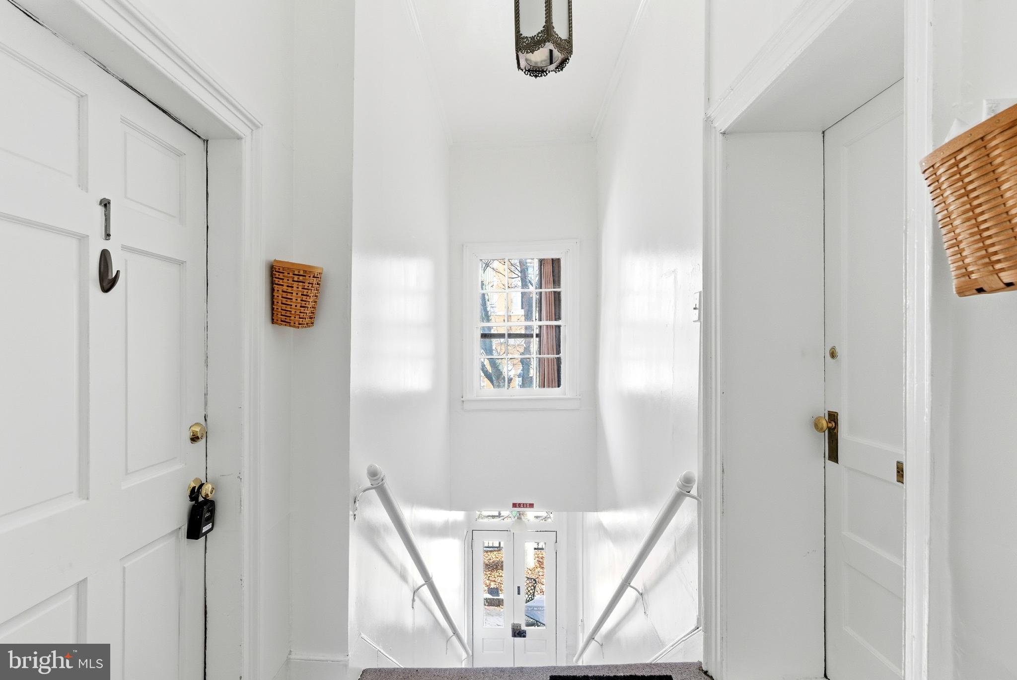 OLD TOWN WINCHESTER - Residential Lease