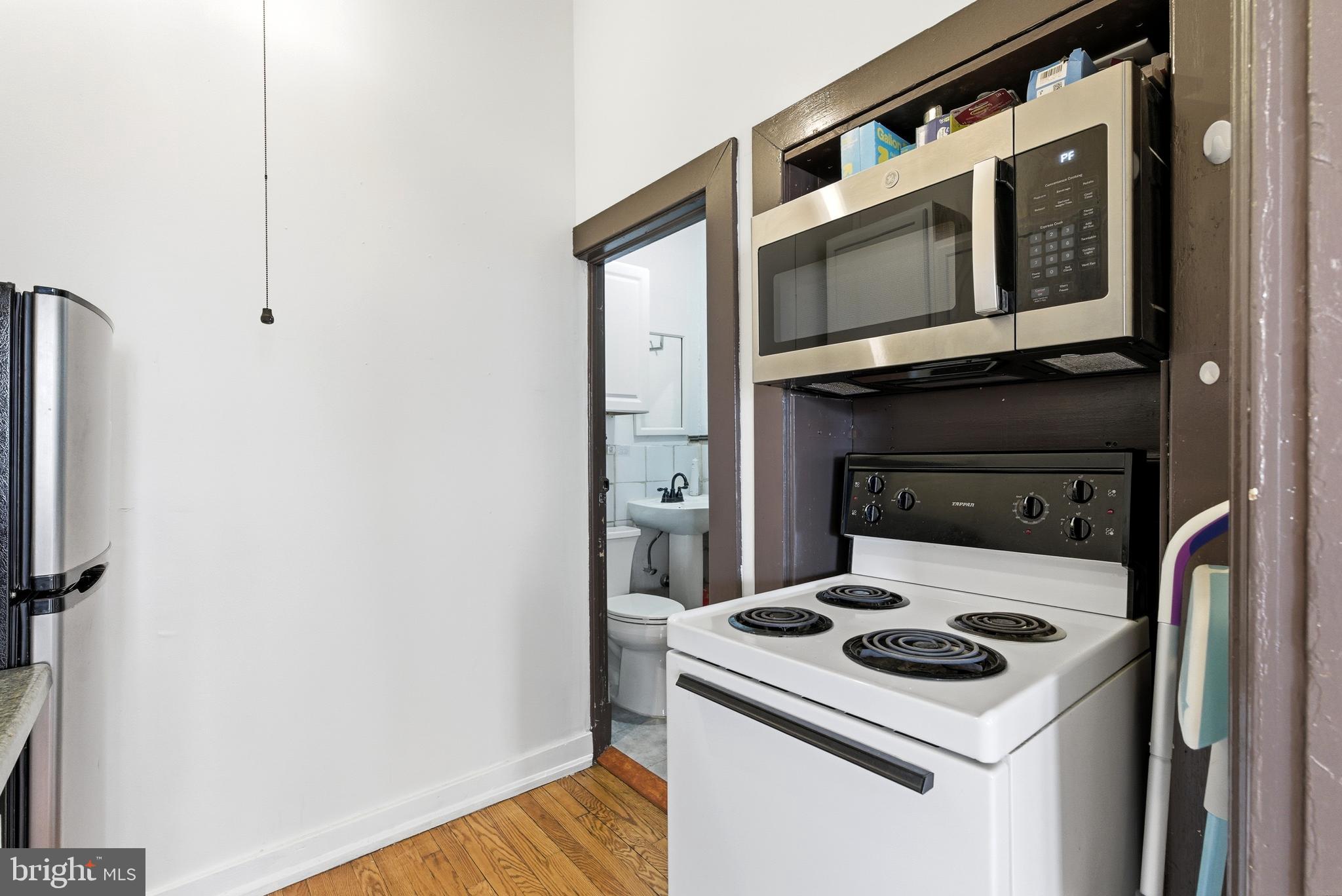 OLD TOWN WINCHESTER - Residential Lease