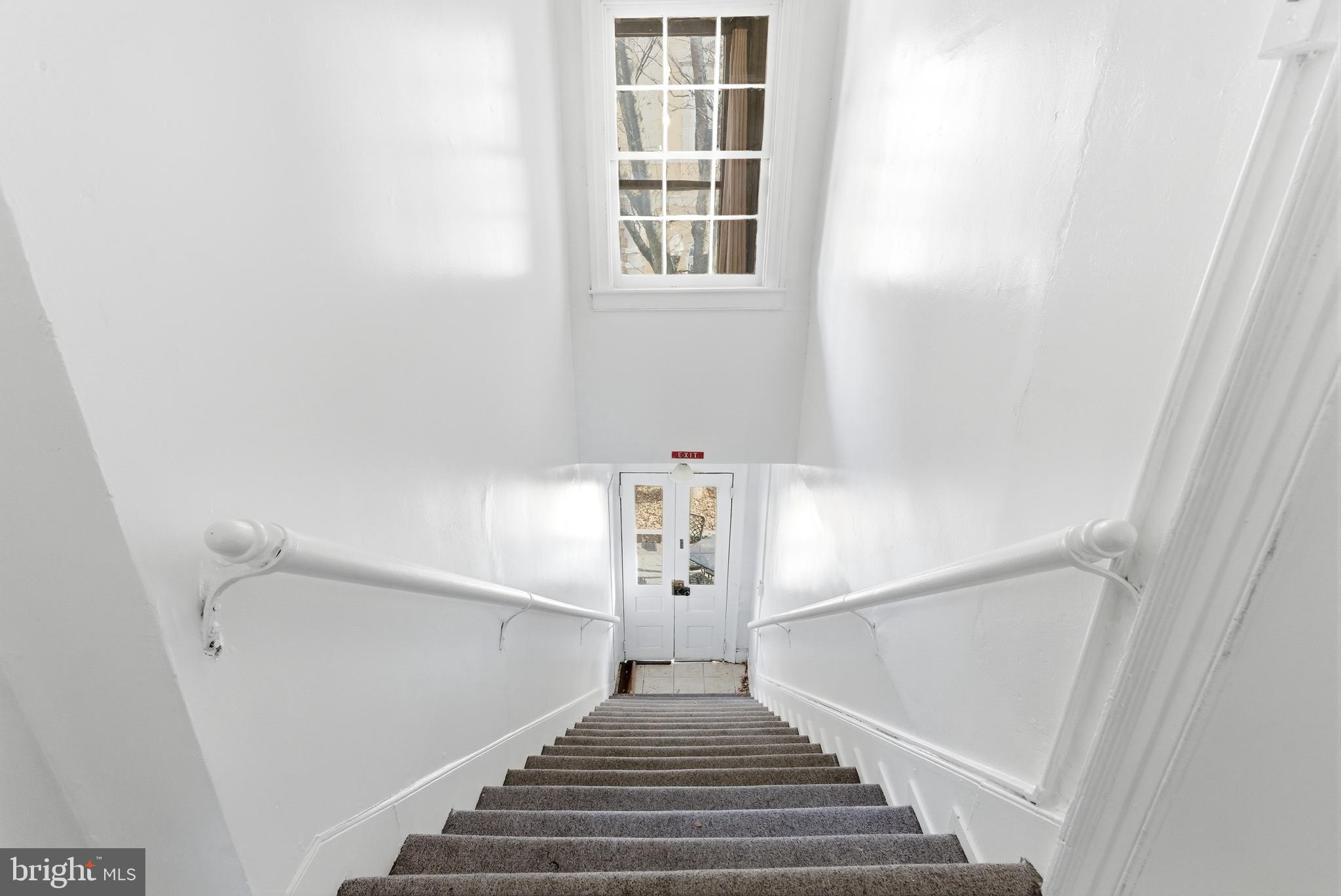 OLD TOWN WINCHESTER - Residential Lease