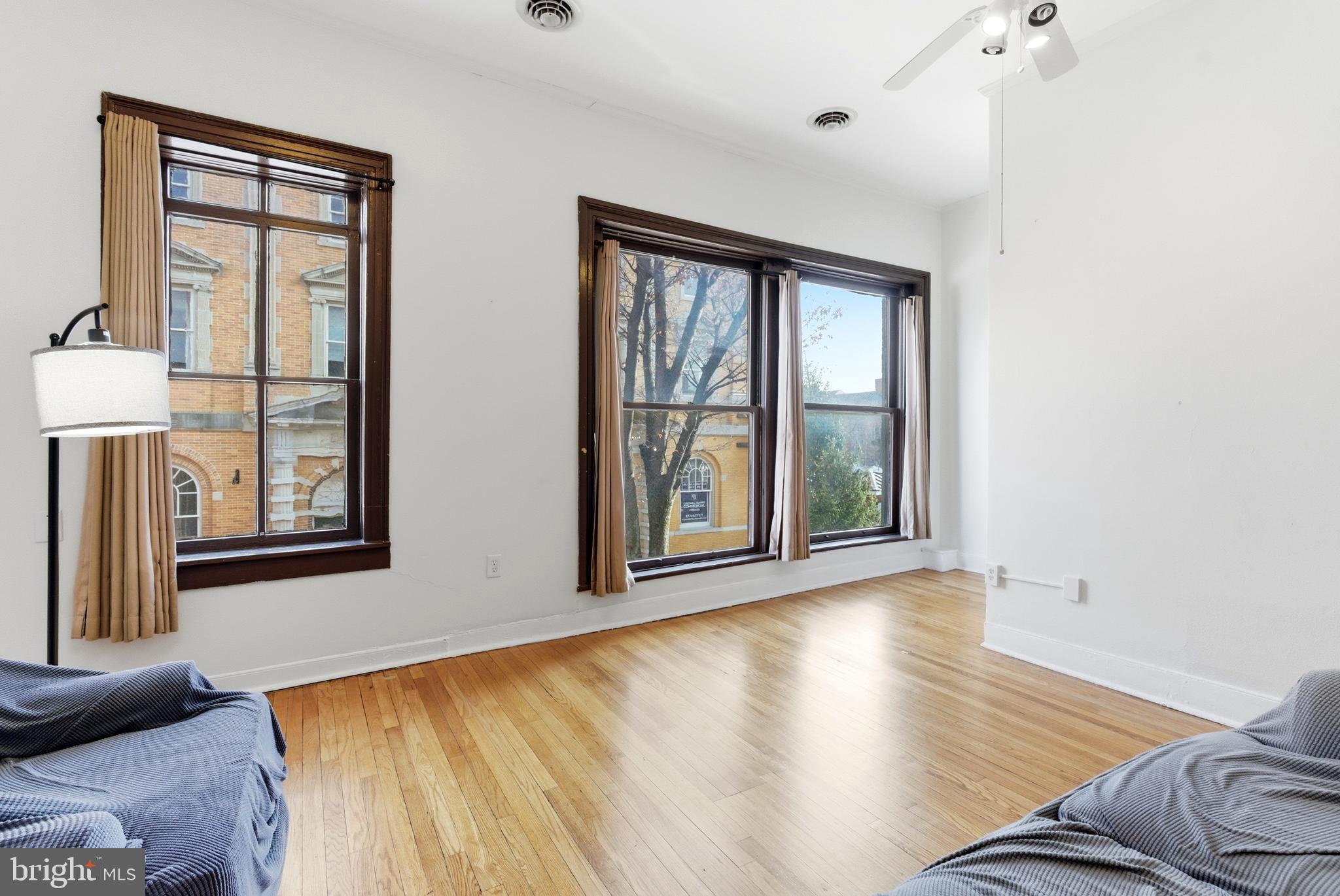 OLD TOWN WINCHESTER - Residential Lease