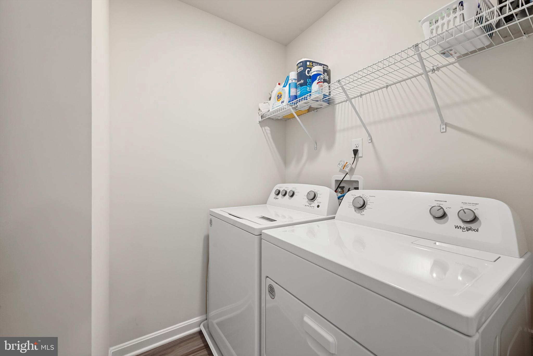 RED HILL - Residential