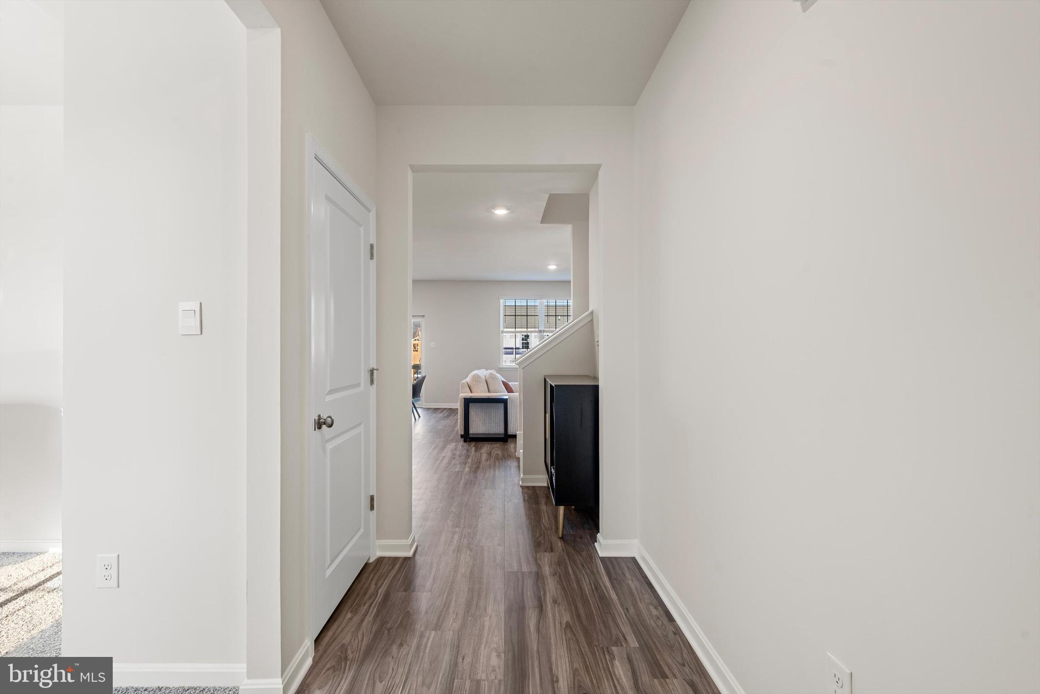 RED HILL - Residential