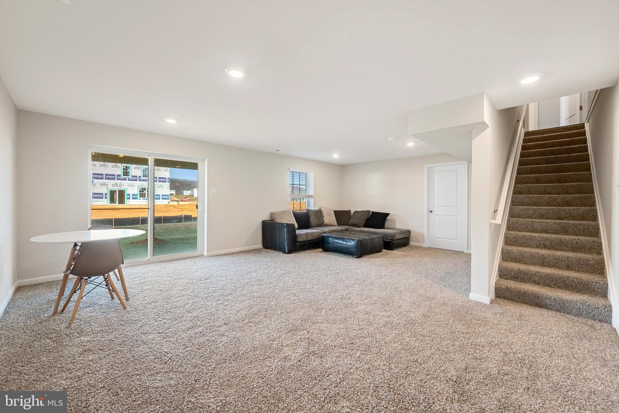 RED HILL - Residential