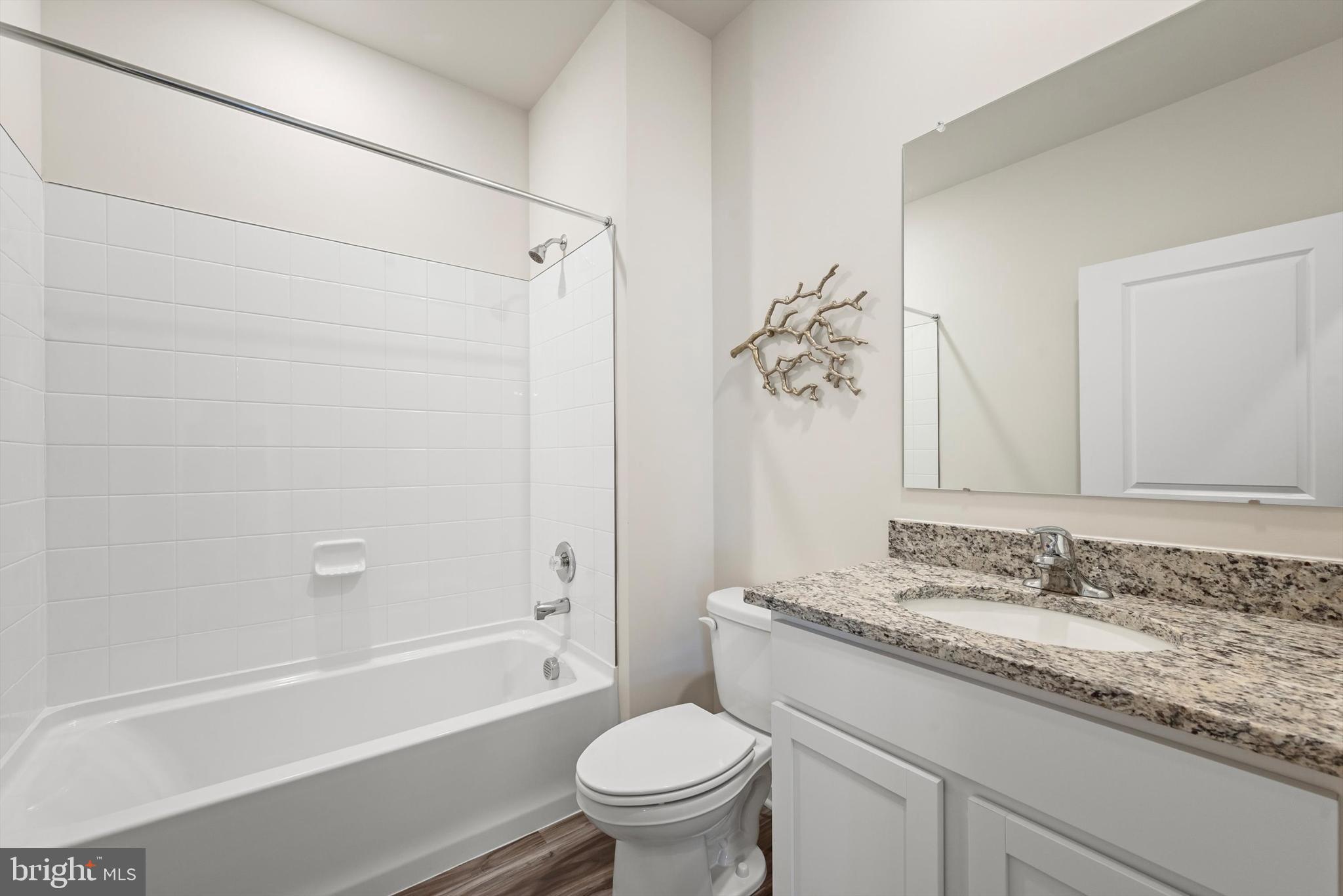 RED HILL - Residential