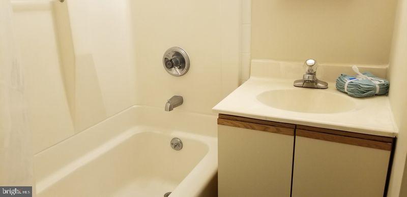 THE ORCHARDS - Residential