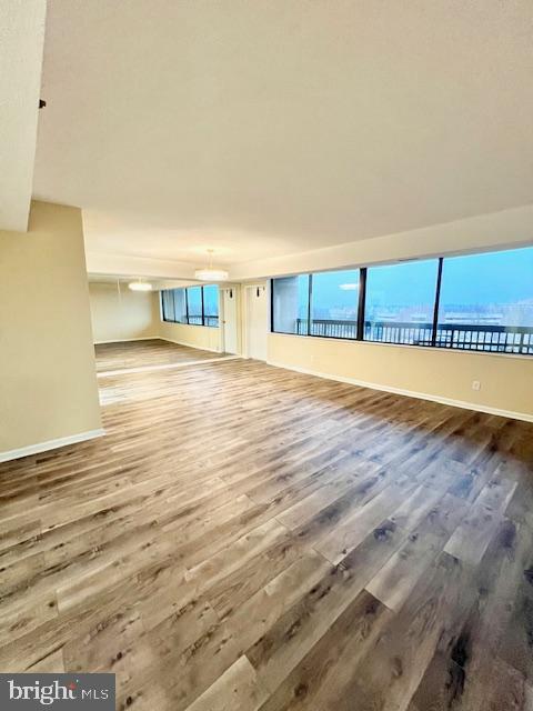 SKYLINE HOUSE - Residential Lease