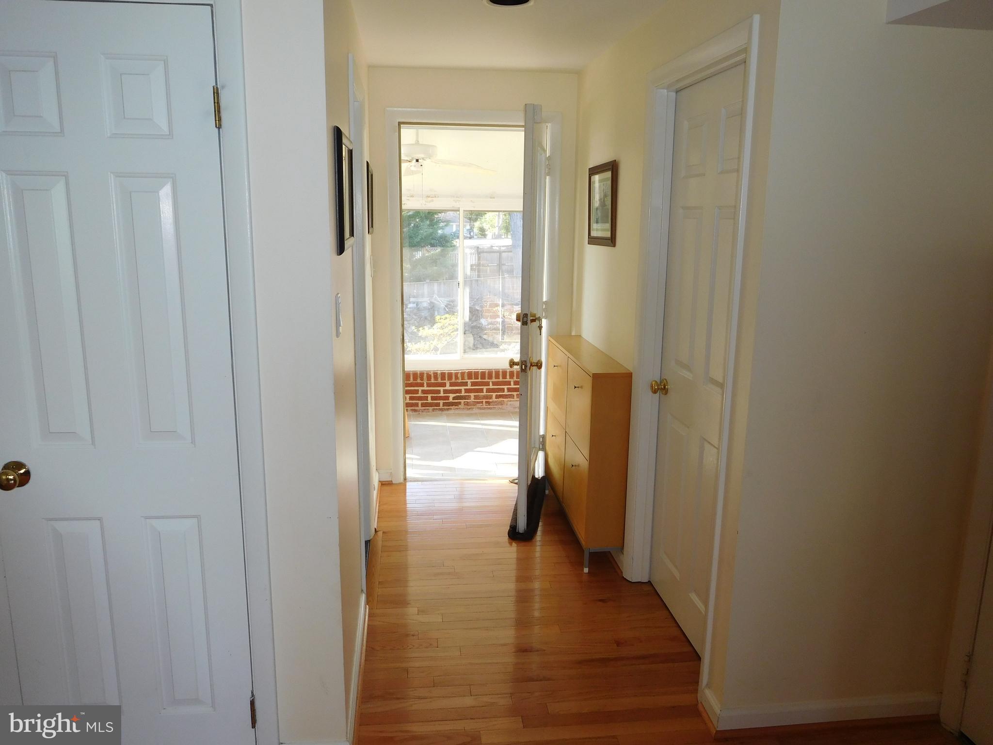 POTOMAC VALLEY - Residential Lease