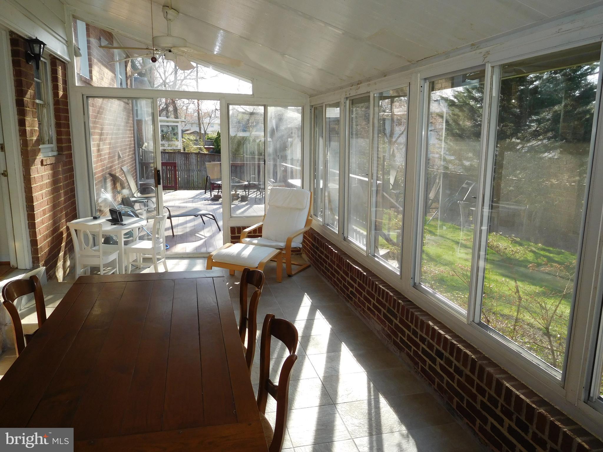 POTOMAC VALLEY - Residential Lease