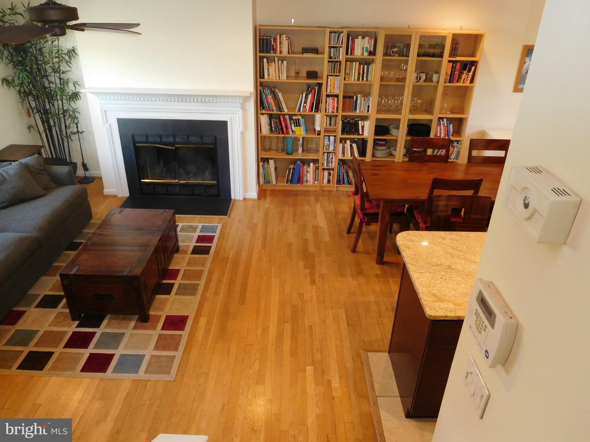 POTOMAC VALLEY - Residential Lease