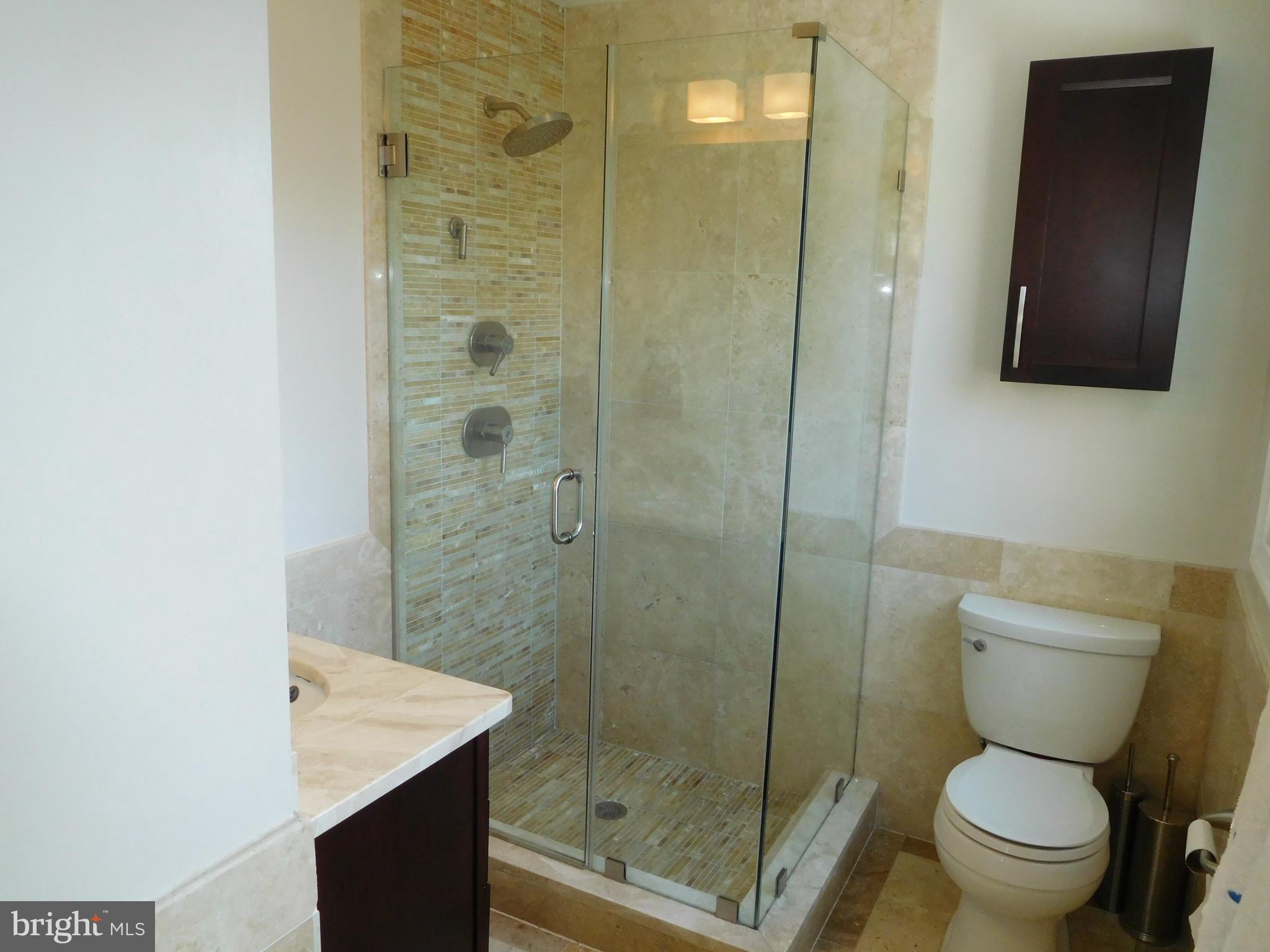 POTOMAC VALLEY - Residential Lease